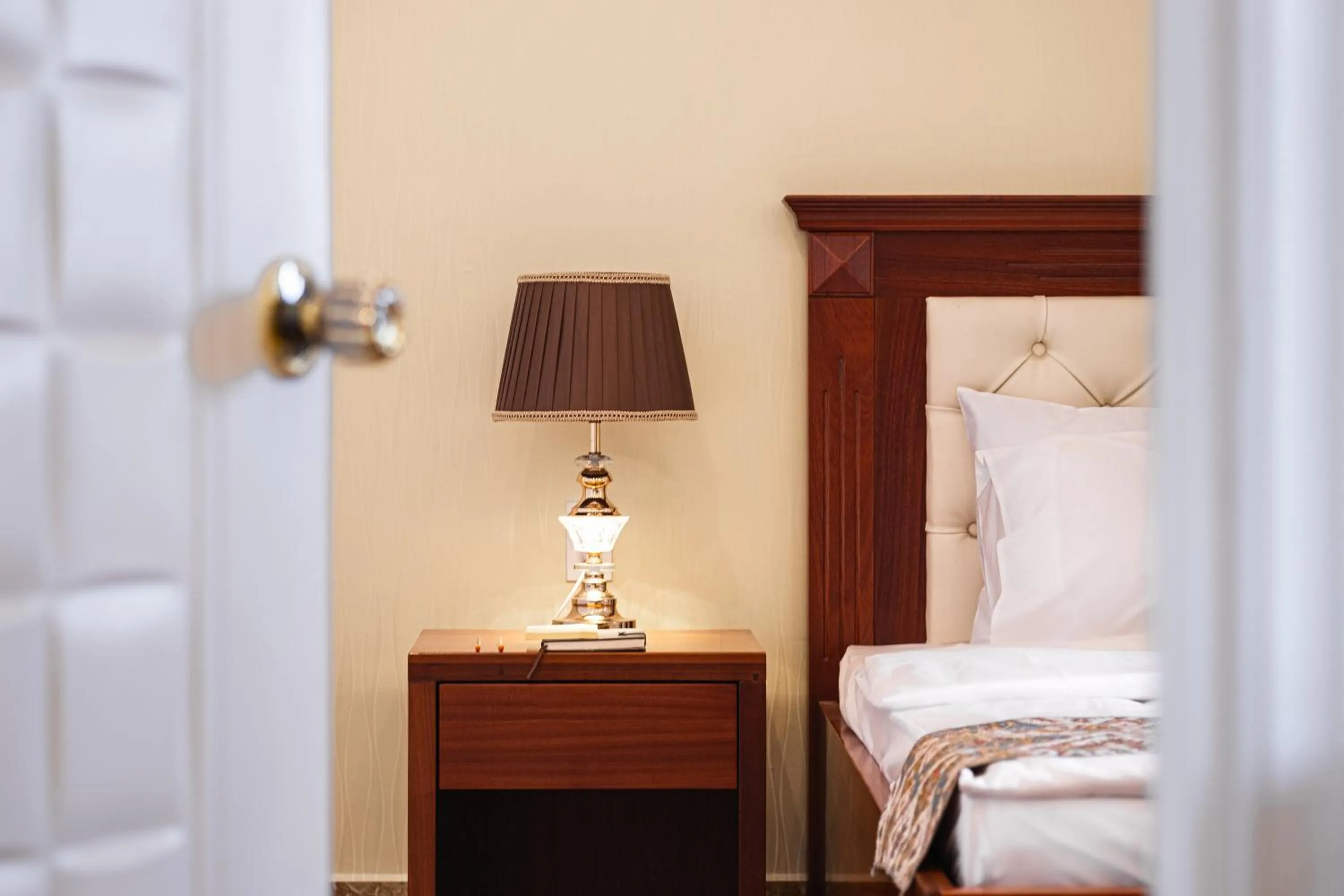 Bed in Mekong Gia Lai Hotel - Me Kong Pleiku