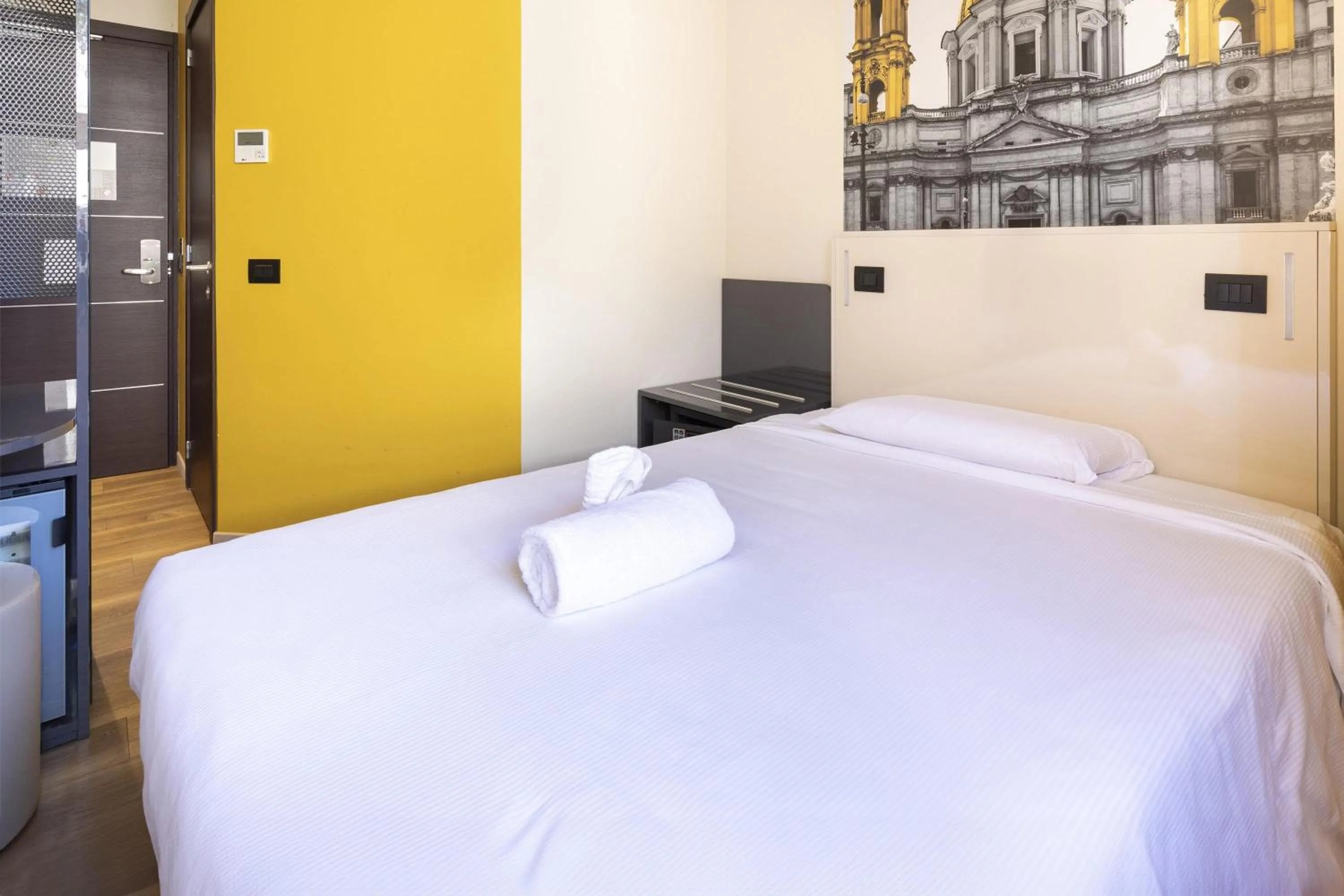 Photo of the whole room, Bed in B&B Hotel Roma San Lorenzo Termini