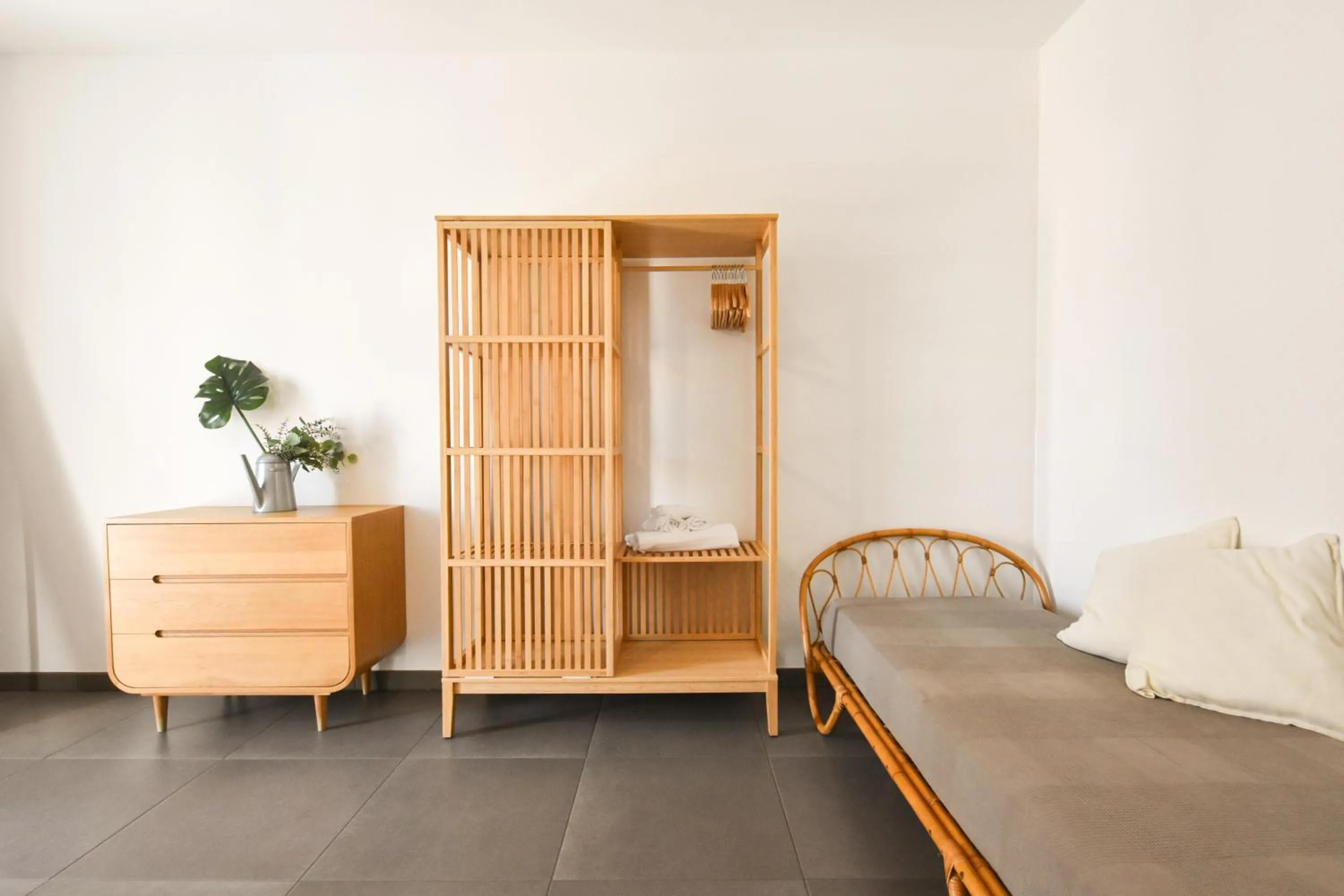 Bed in Levante Sea View Apartment - Housea