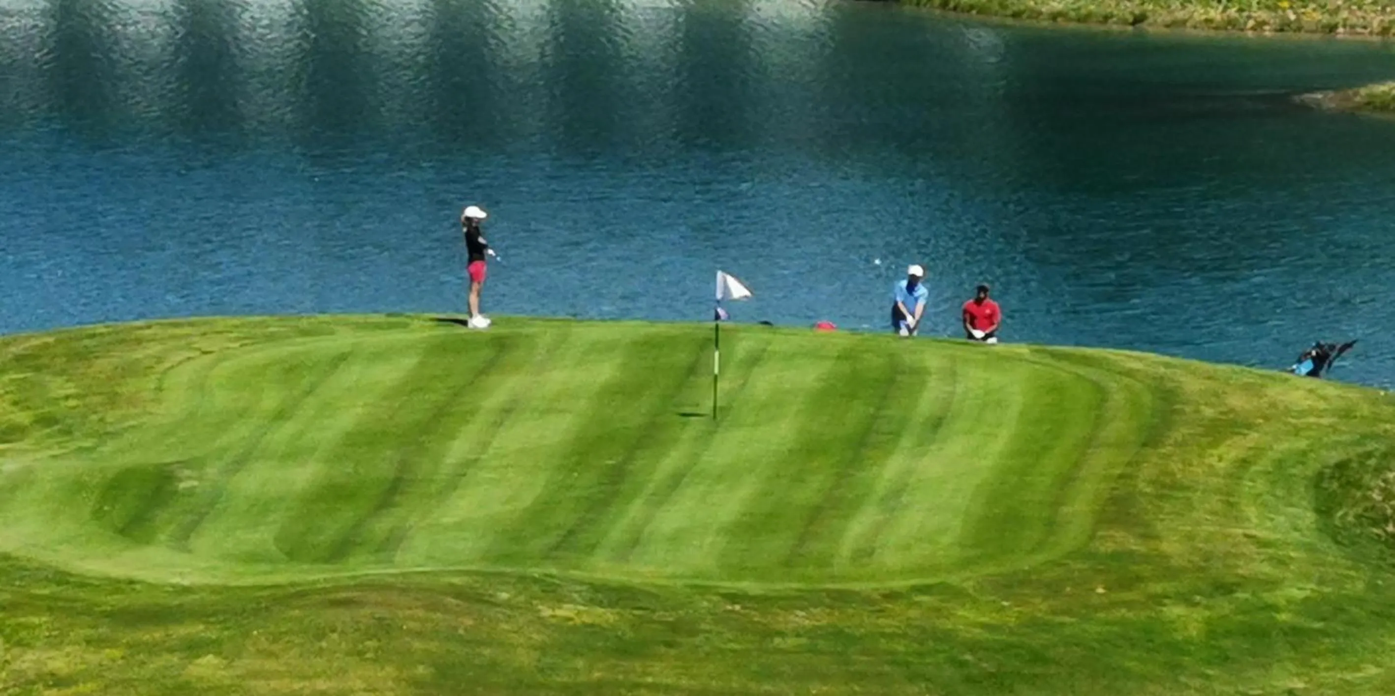 Golfcourse in Chalet Jardin d'Angèle Chambres d'hôtes