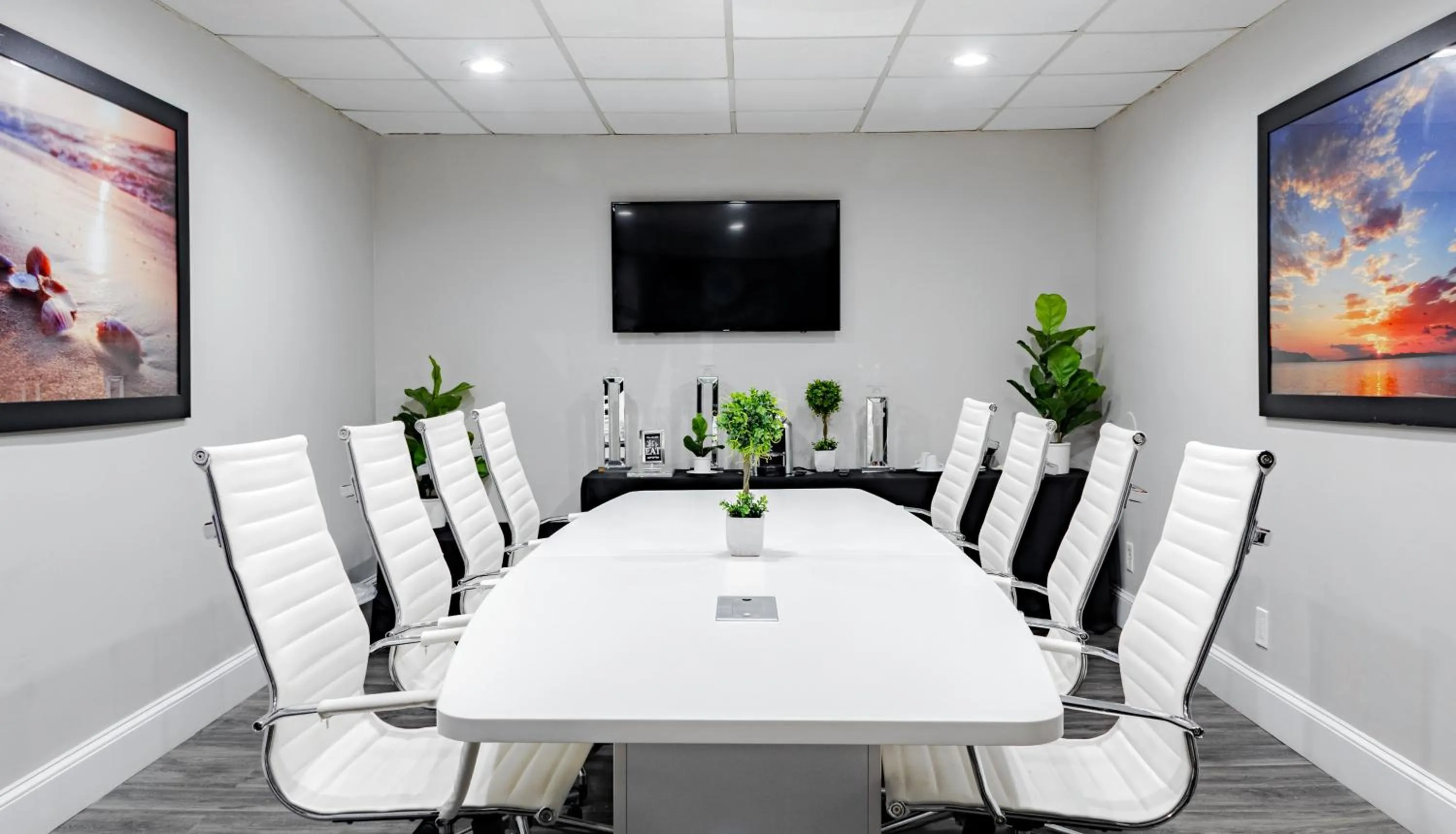 Meeting/conference room in Palazzo Lakeside Hotel