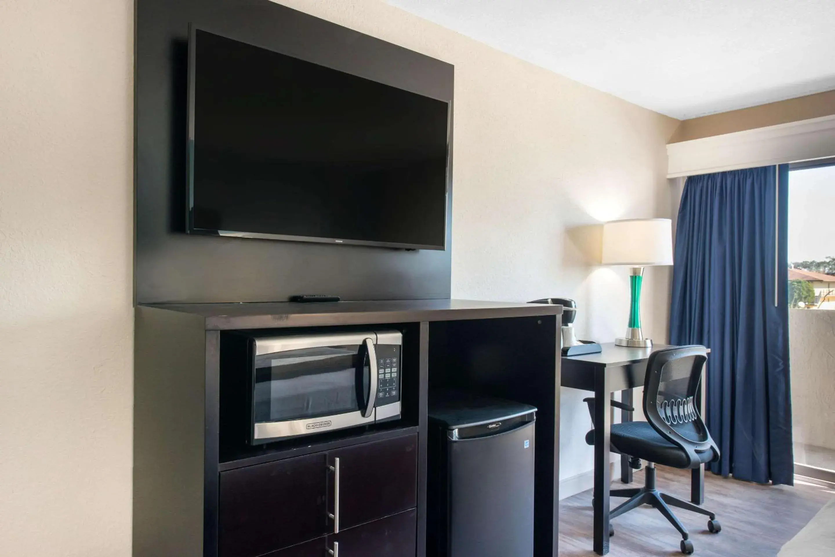 Photo of the whole room in Palazzo Lakeside Hotel Photo of the whole room in Palazzo Lakeside Hotel