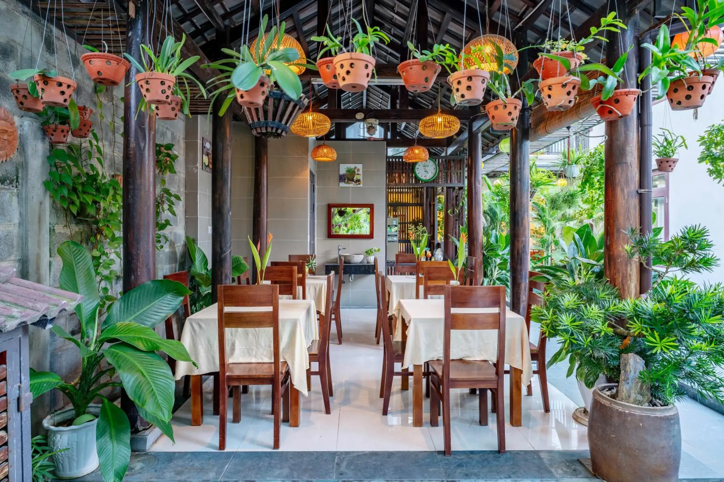 Restaurant/places to eat in Sands River Hoi An Villa Restaurant/places to eat in Sands River Hoi An Villa