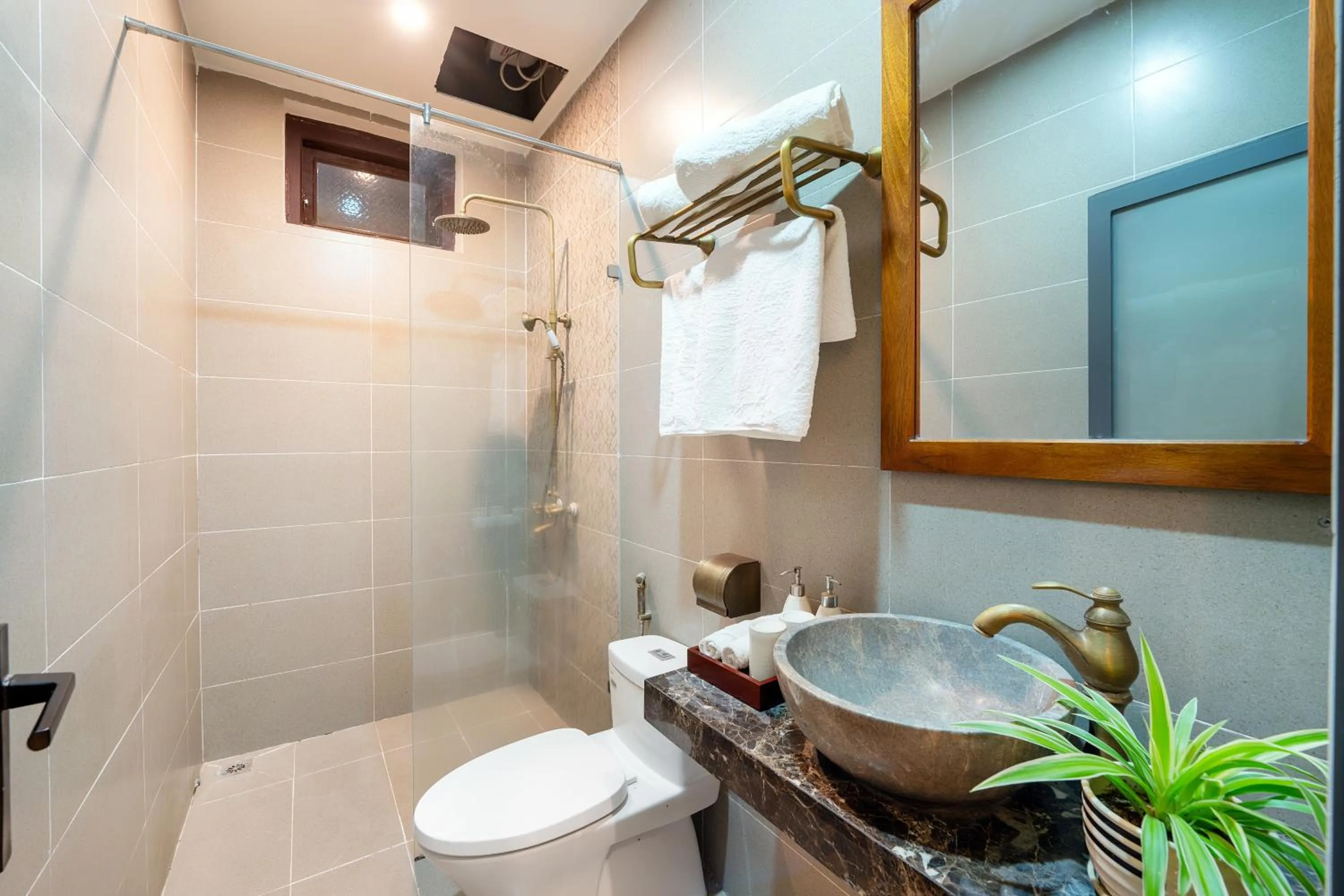 Shower in Sands River Hoi An Villa