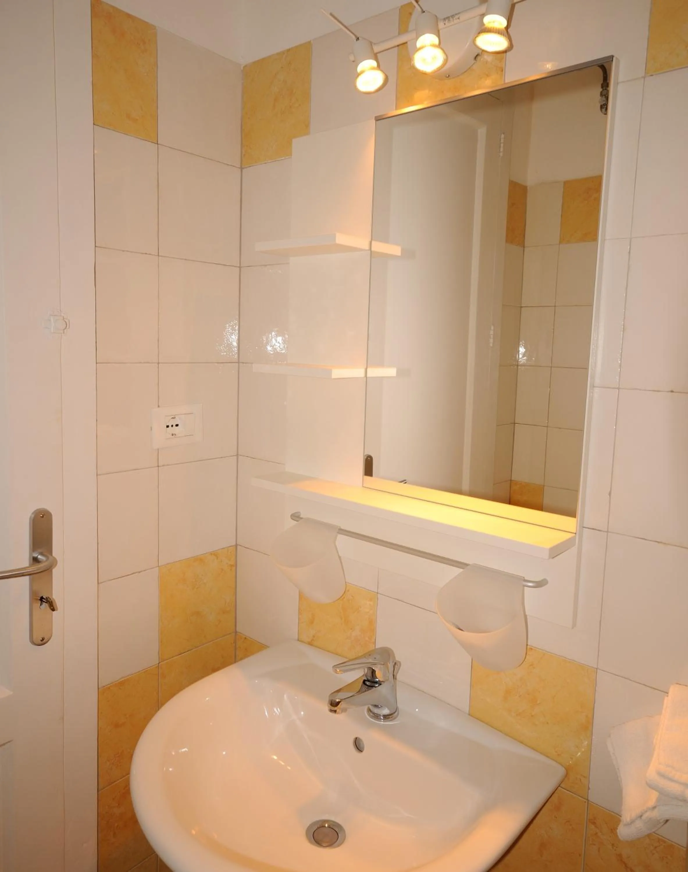 Bathroom in B&B Agon