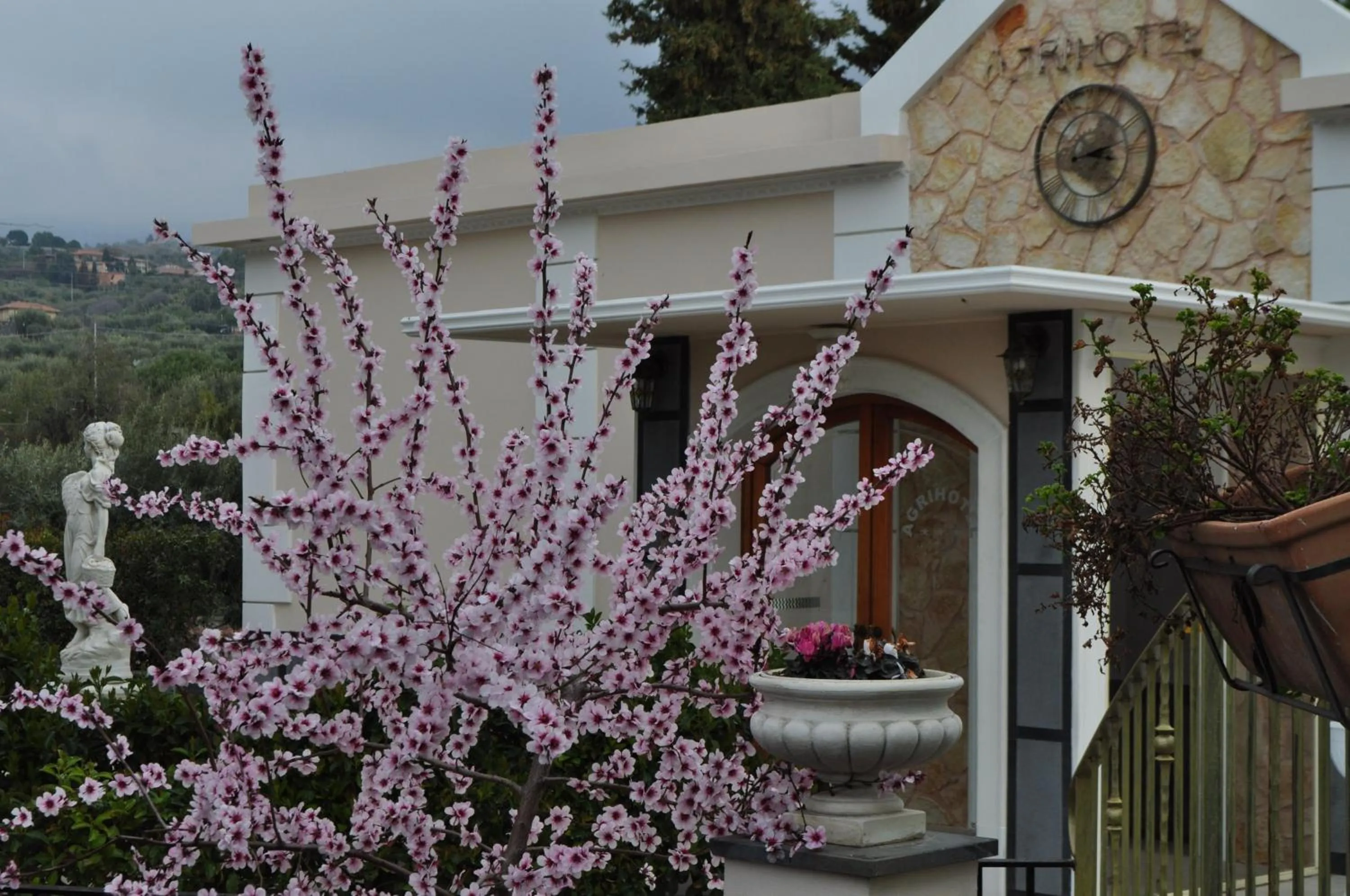 Facade/entrance in Agri Art Croce Vallone
