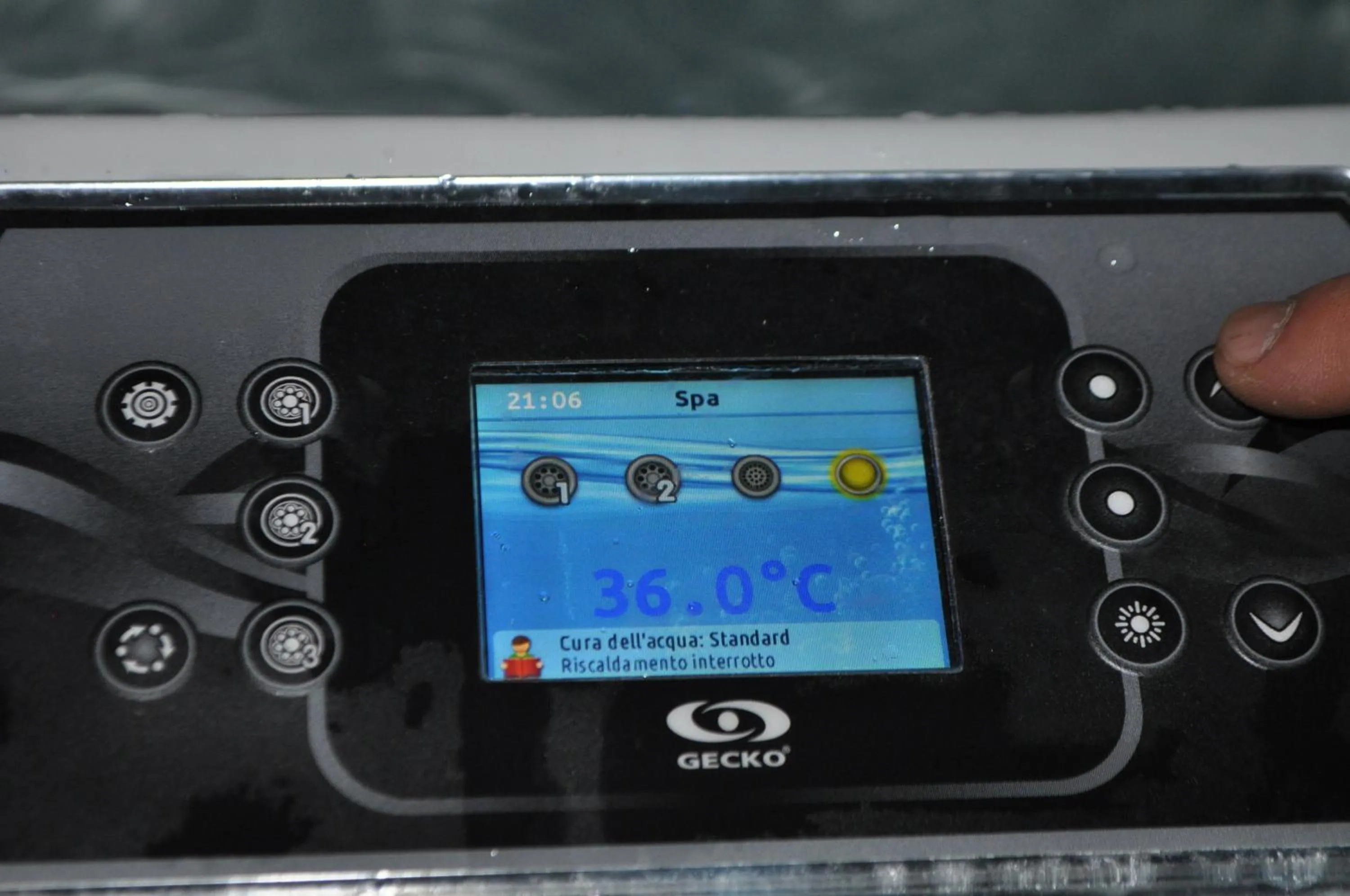 Hot Tub in Agri Art Croce Vallone