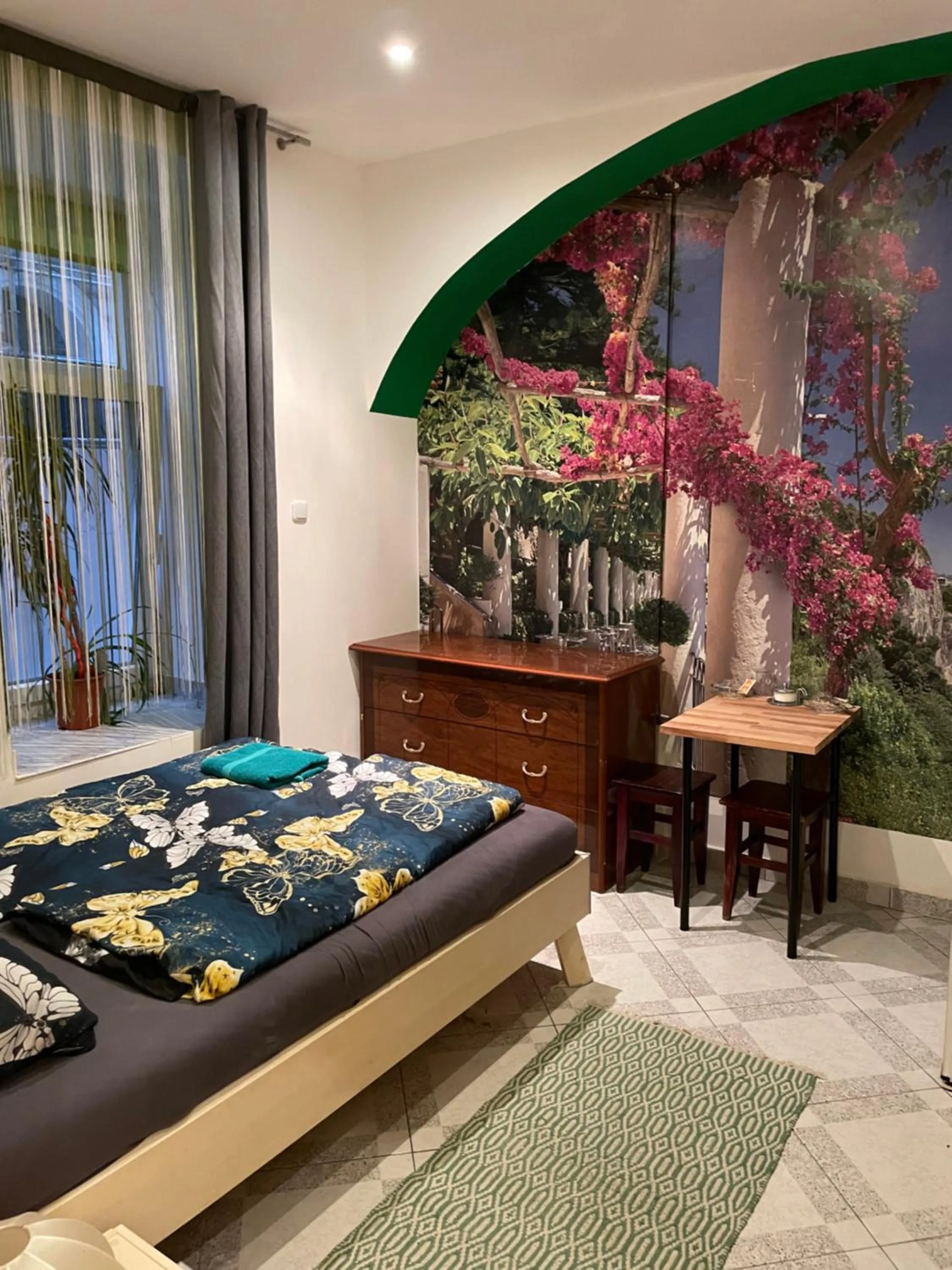 Bed in Viktoria ARTUR