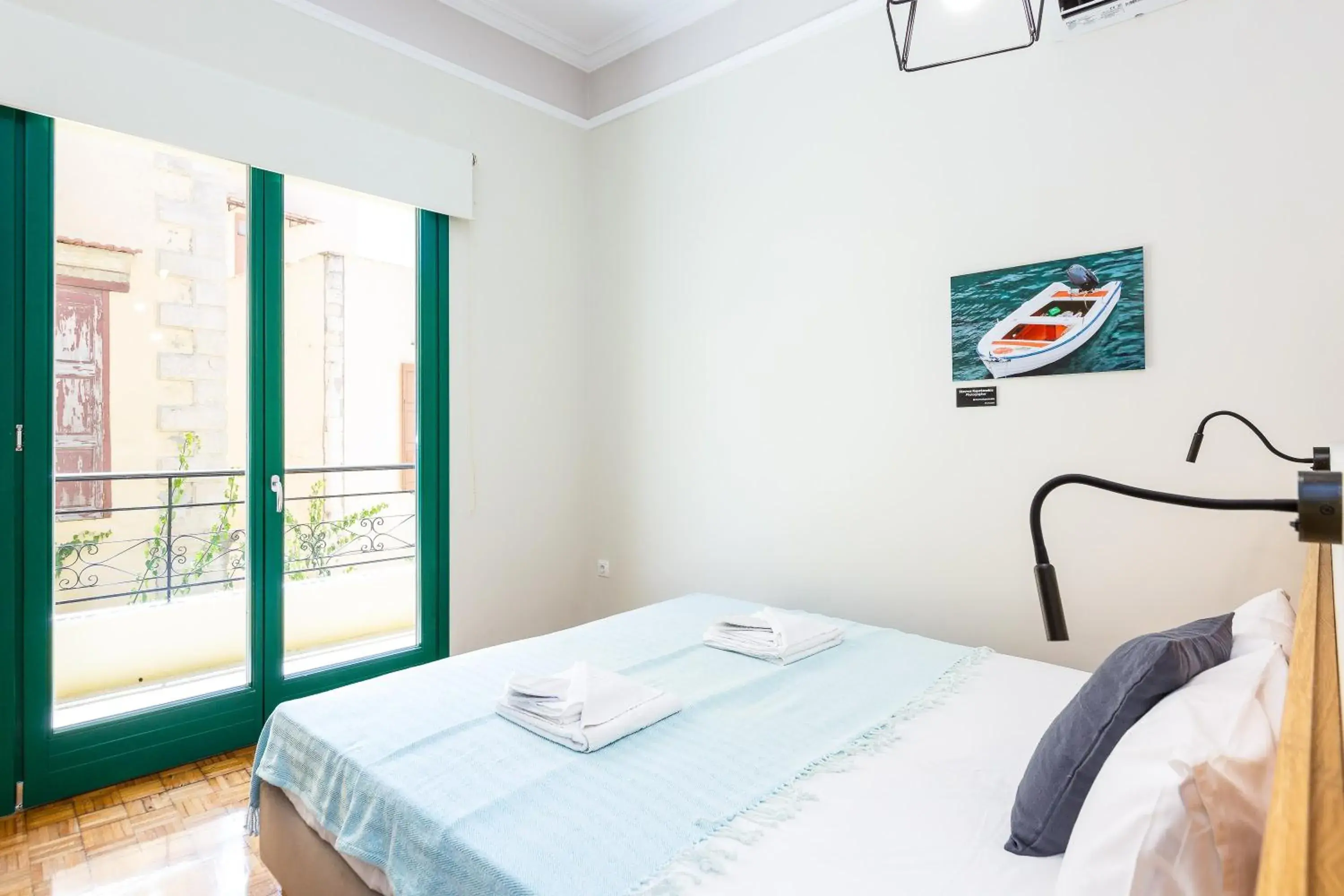 Superior Room with Balcony in Ink Hotels Phos Superior Room with Balcony in Ink Hotels Phos