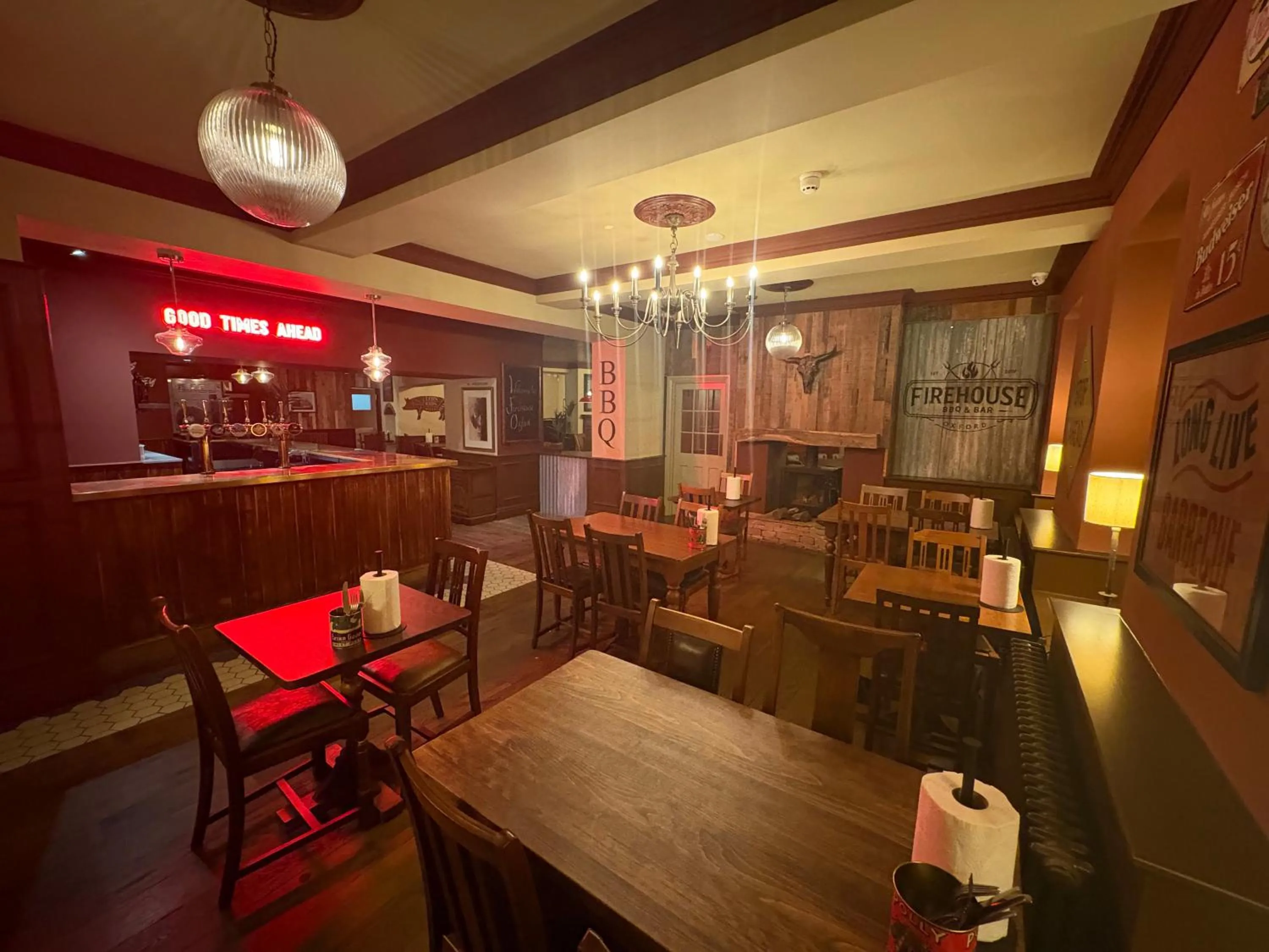 Restaurant/places to eat in The Evenlode Rooms at Firehouse Oxford