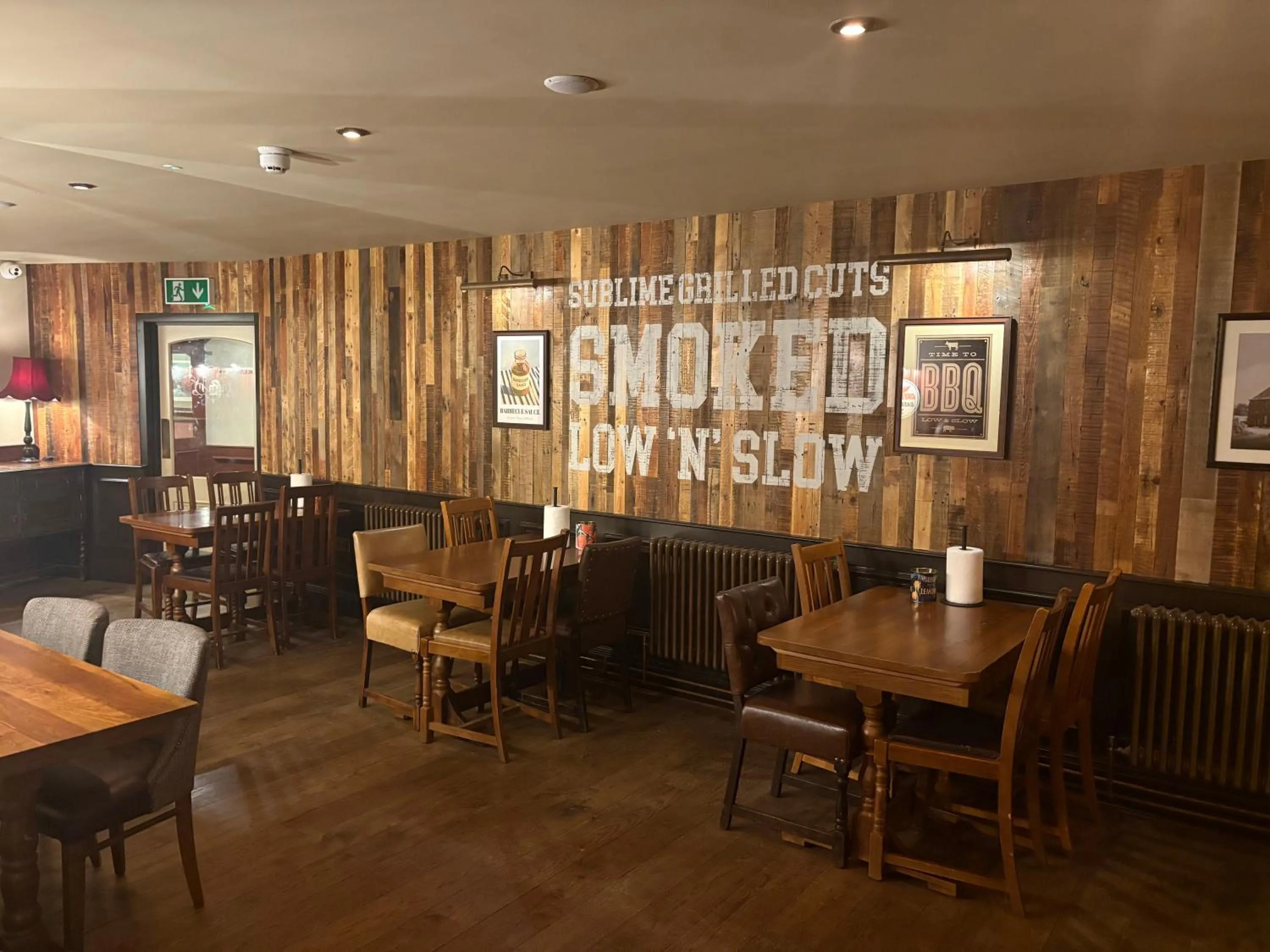 Restaurant/places to eat in The Evenlode Rooms at Firehouse Oxford