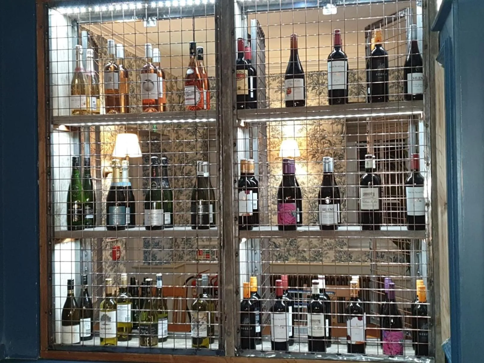 Restaurant/places to eat in The Evenlode Rooms at Firehouse Oxford