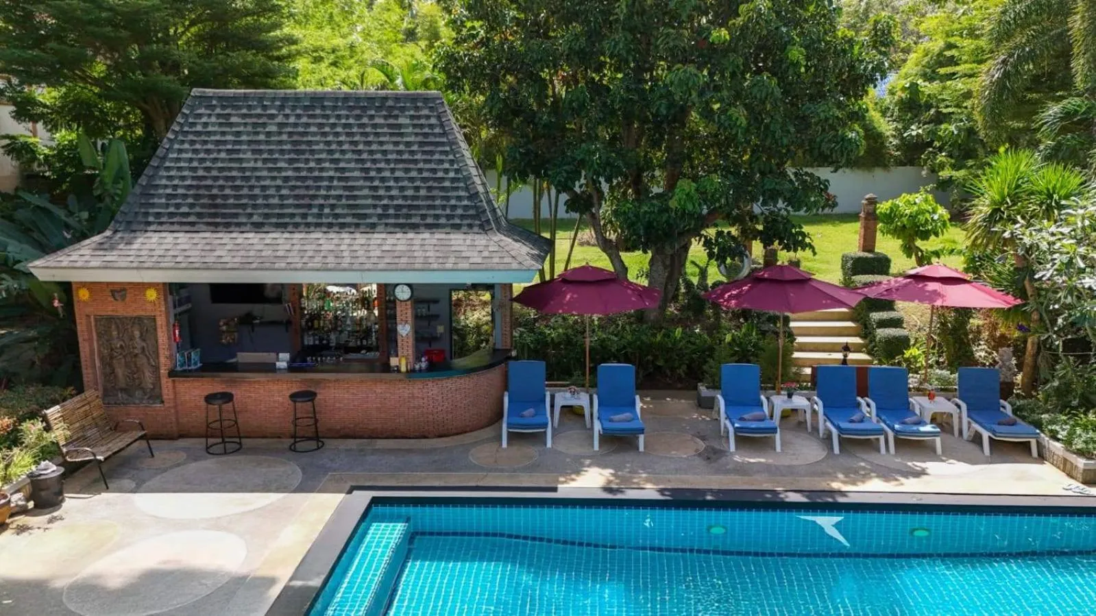 Harmony Naturist Resort Rawai Phuket 18yr minimum age only nudist nake d FKK