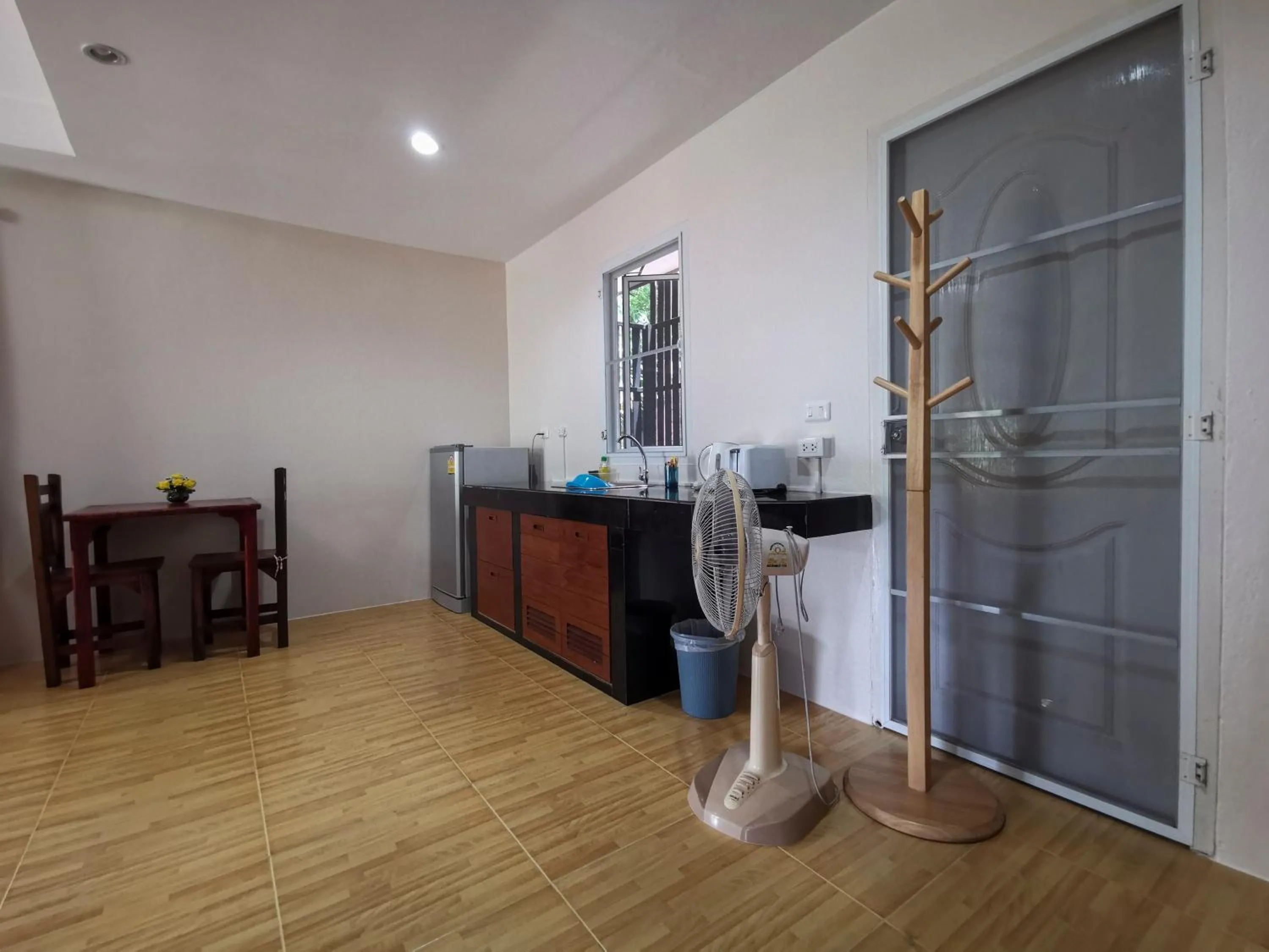 Harmony Naturist Resort Rawai Phuket 18yr minimum age only nudist nake d FKK