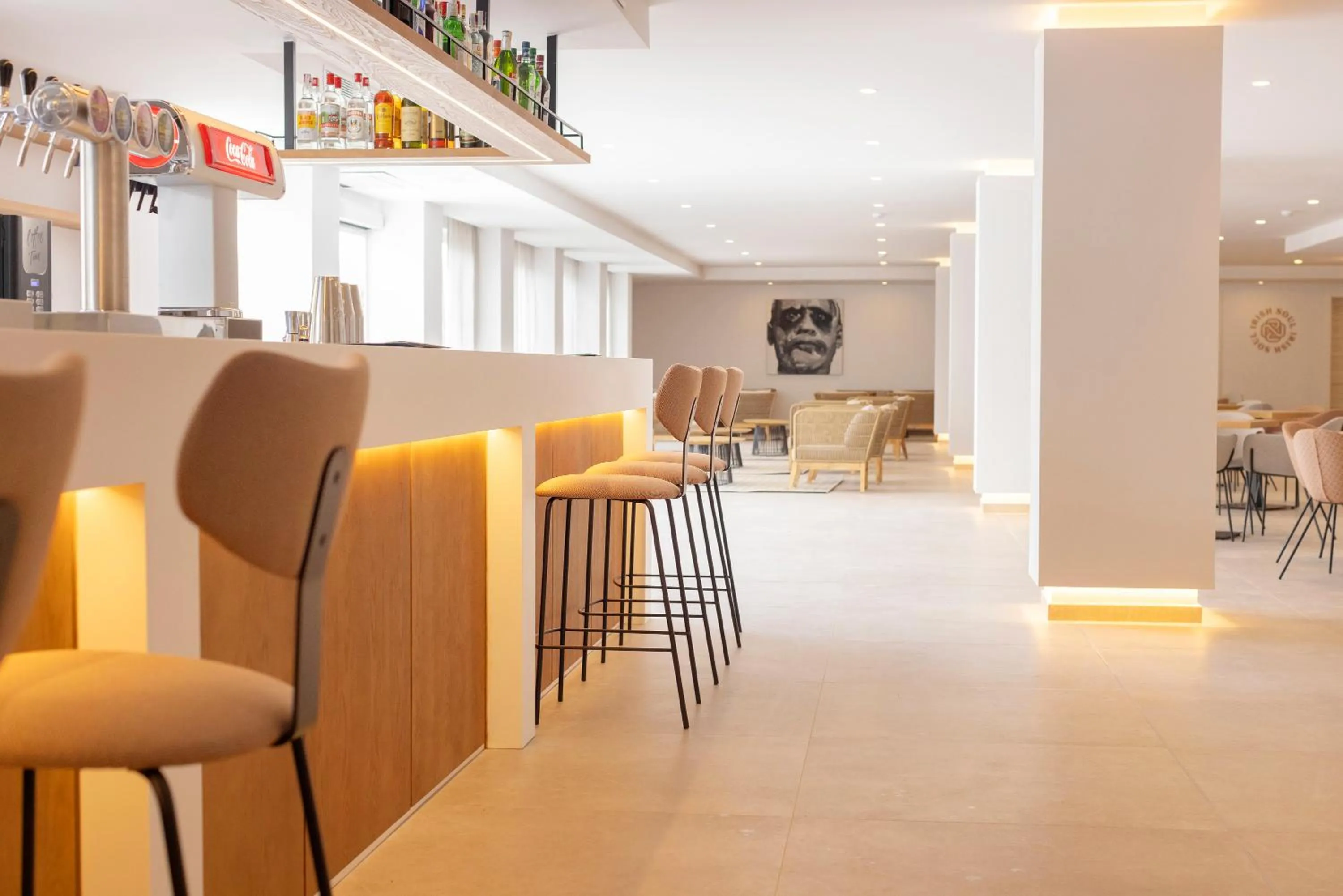 Lounge or bar in HM Isabela-Adults Only