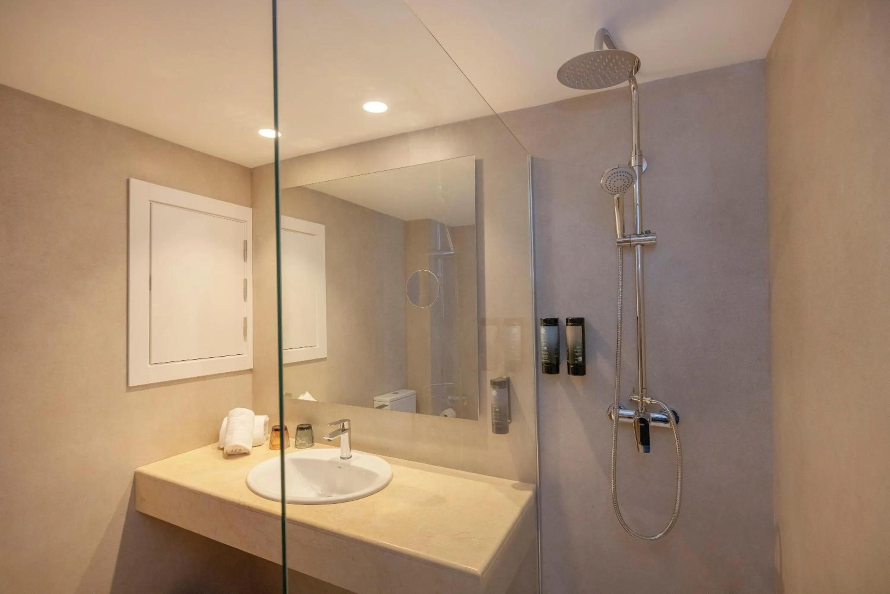 Shower in HM Isabela-Adults Only