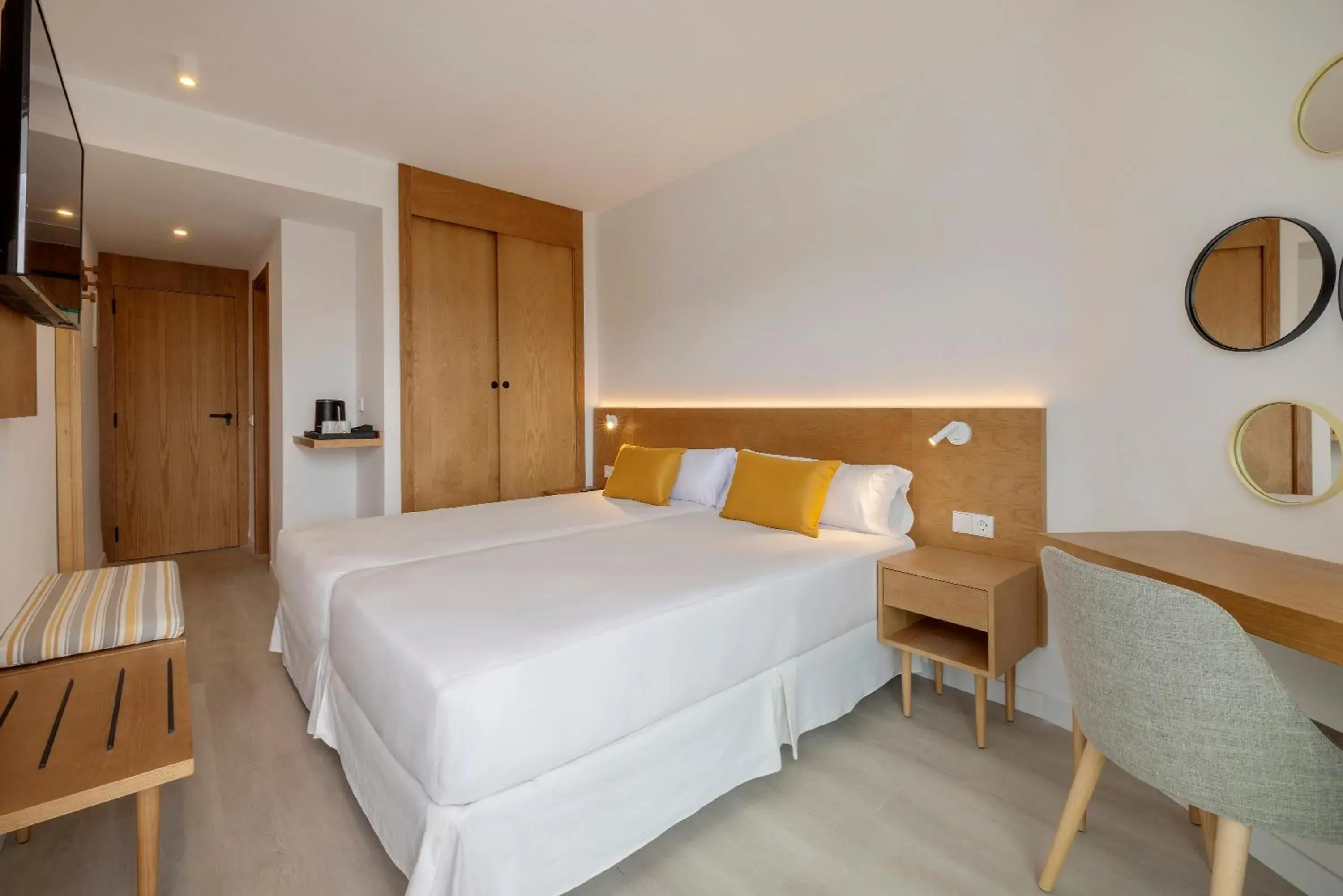 Twin Room with Balcony - single occupancy in HM Isabela-Adults Only Twin Room with Balcony - single occupancy in HM Isabela-Adults Only