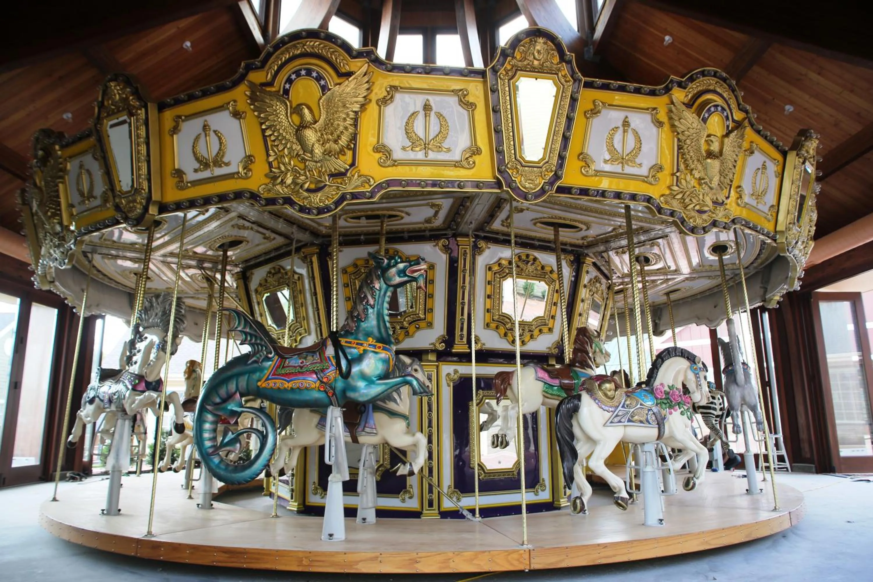 Entertainment in The Inn and Spa at East Wind