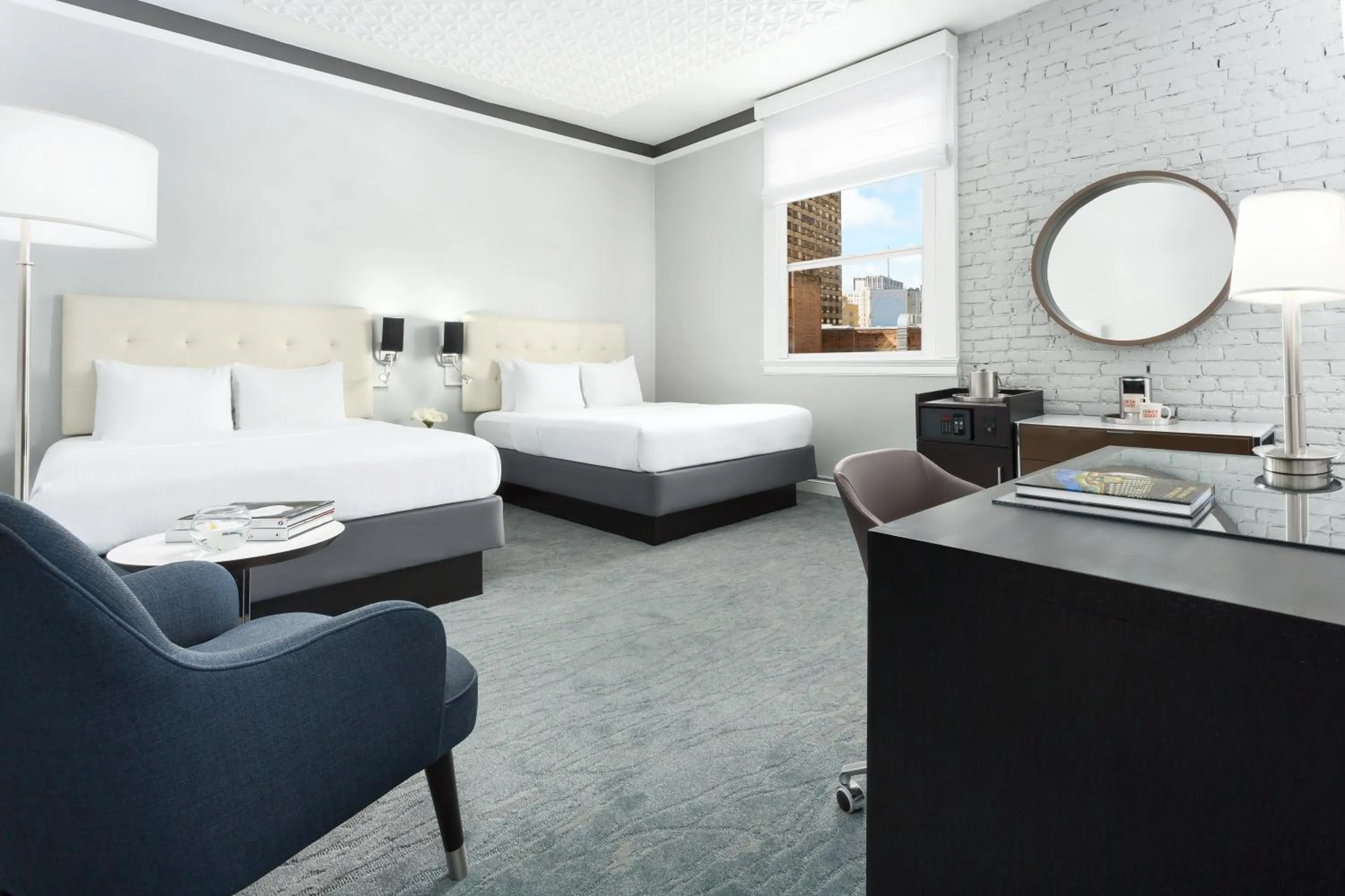 Photo of the whole room in Hotel Union Square San Francisco