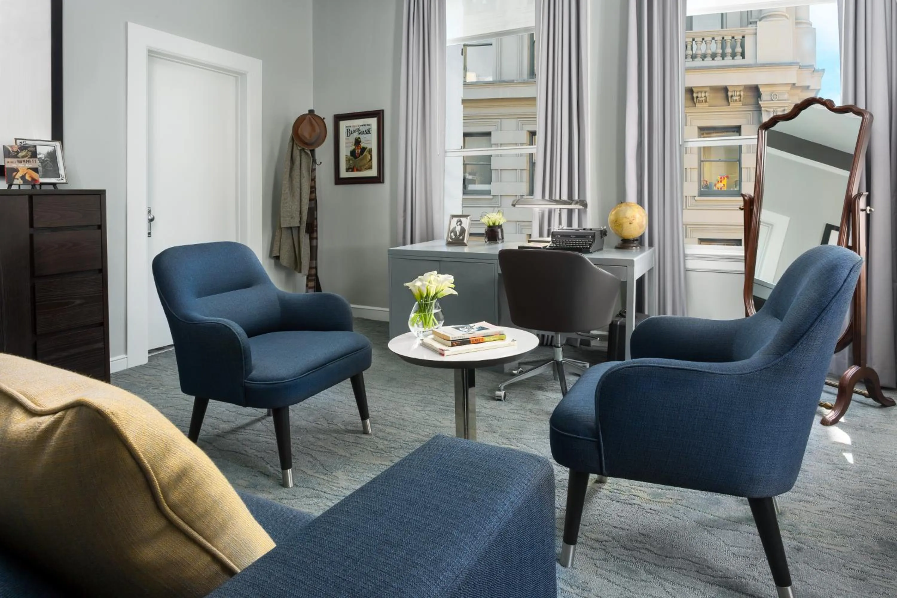 Living room, Seating Area in Hotel Union Square San Francisco
