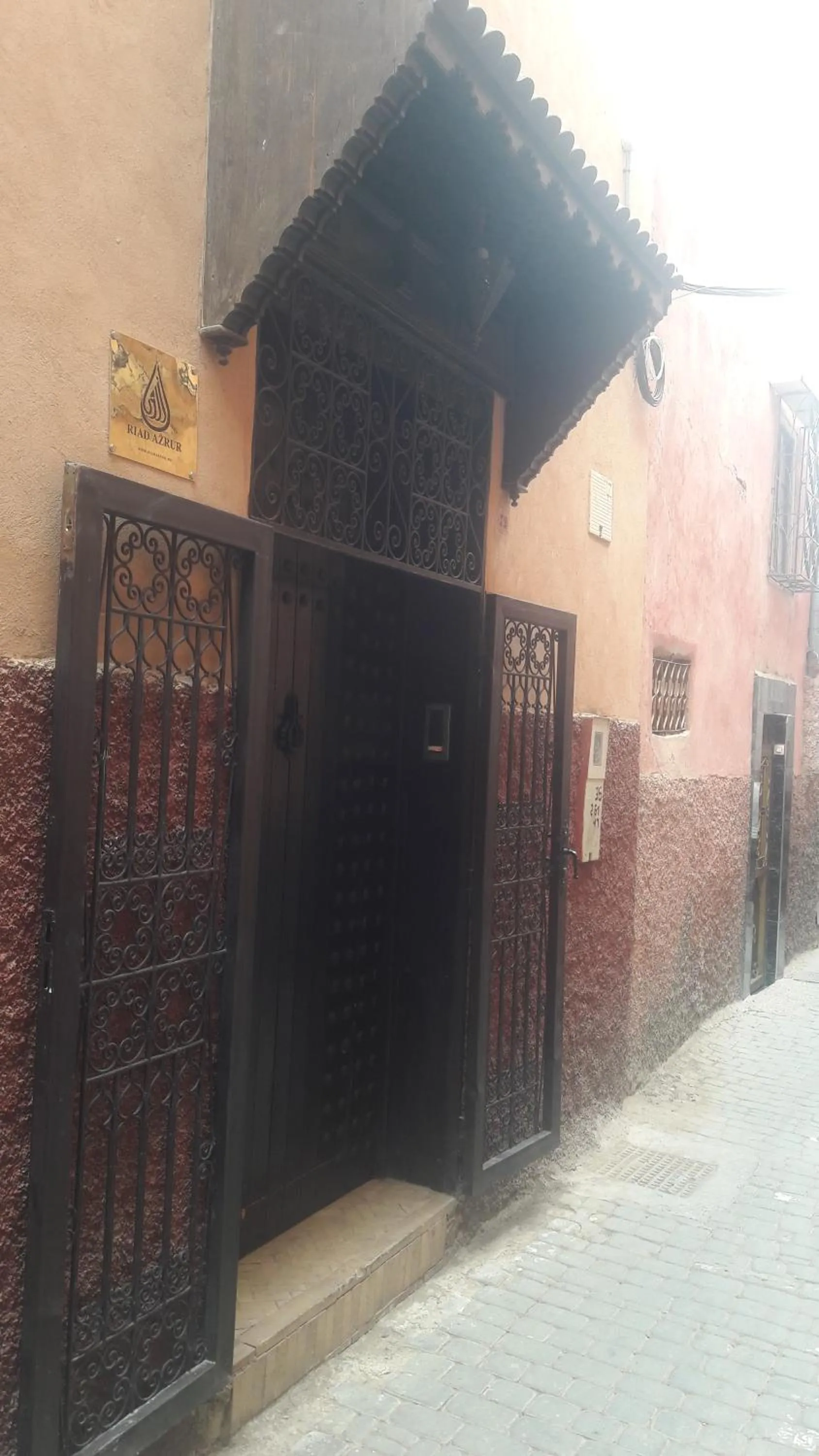 Property building in RIAD AZRUR