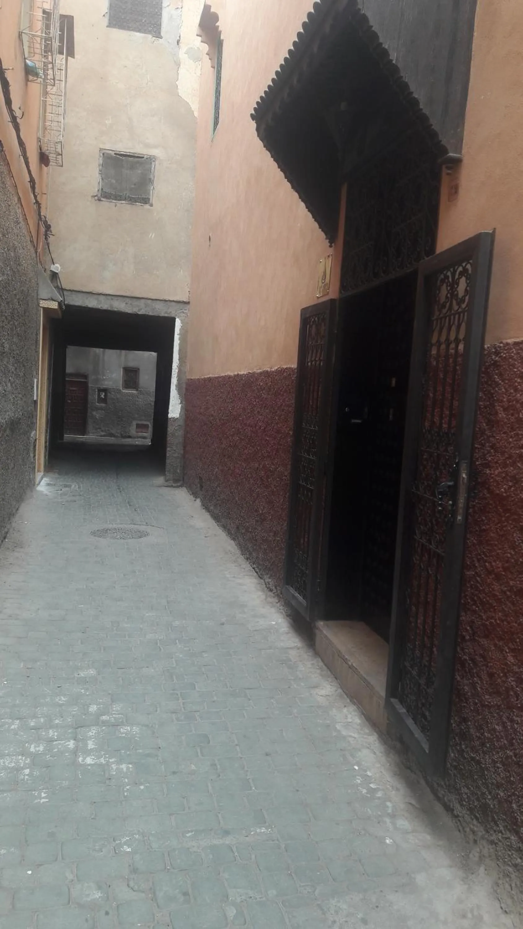 Property building in RIAD AZRUR
