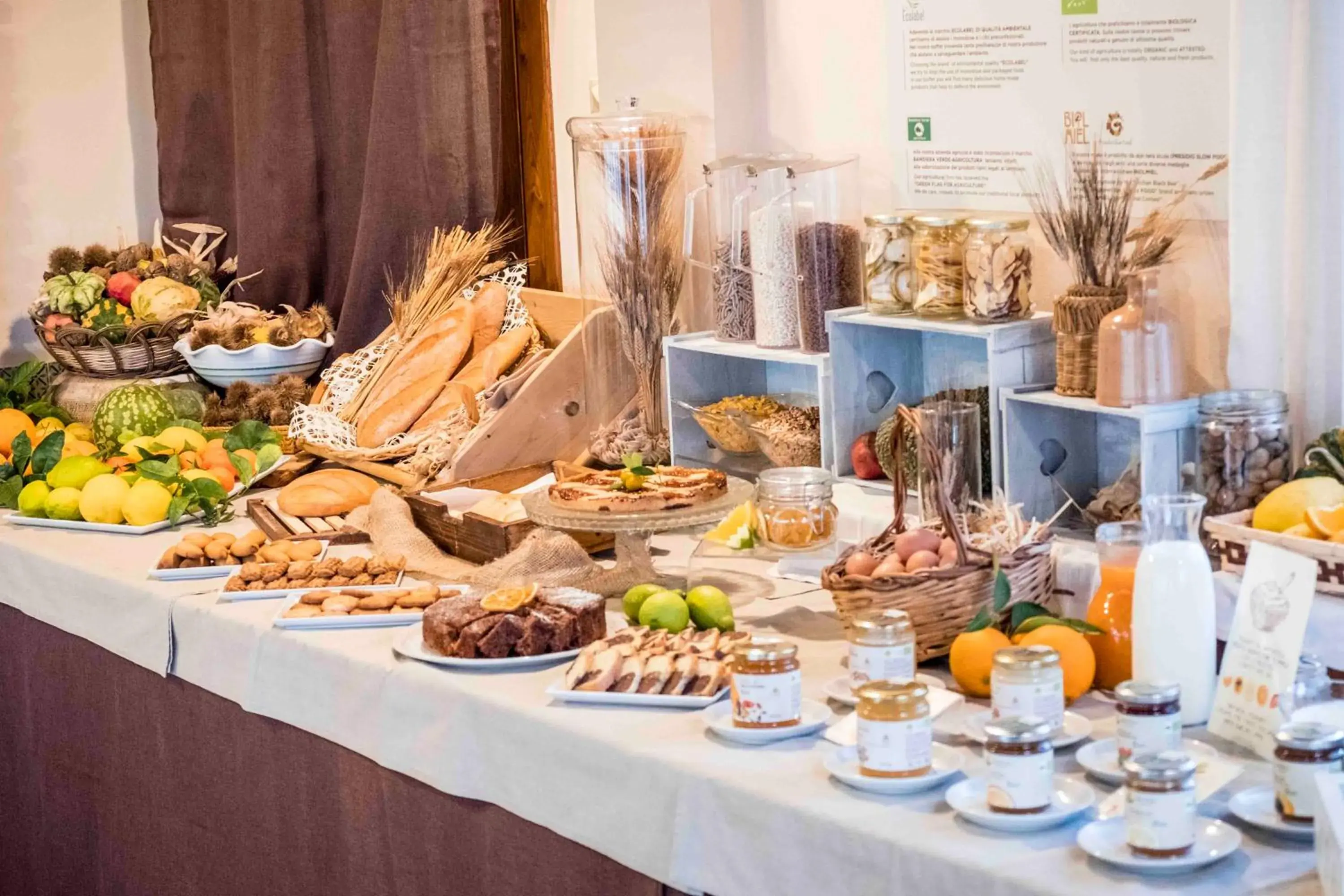 Food and drinks in Azienda Agrituristica Bergi Food and drinks in Azienda Agrituristica Bergi