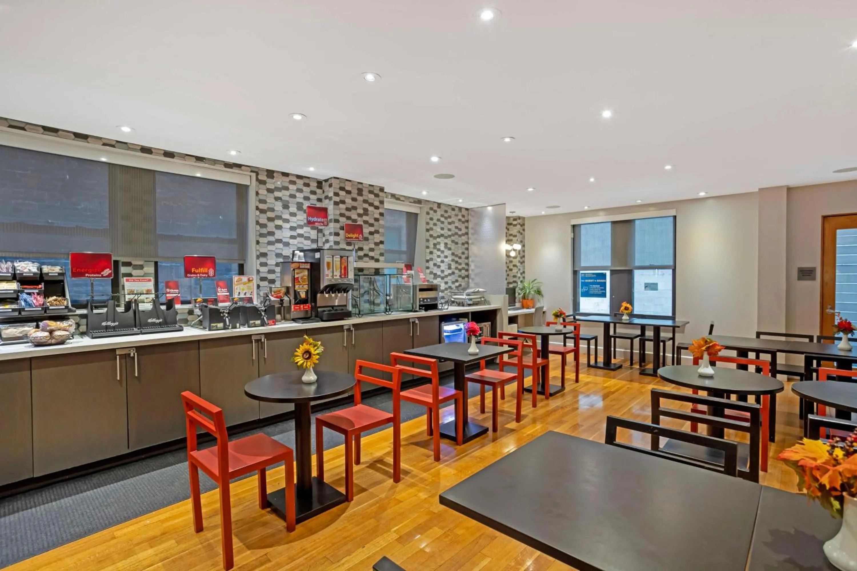 Breakfast in Best Western Plus Hospitality House Suites