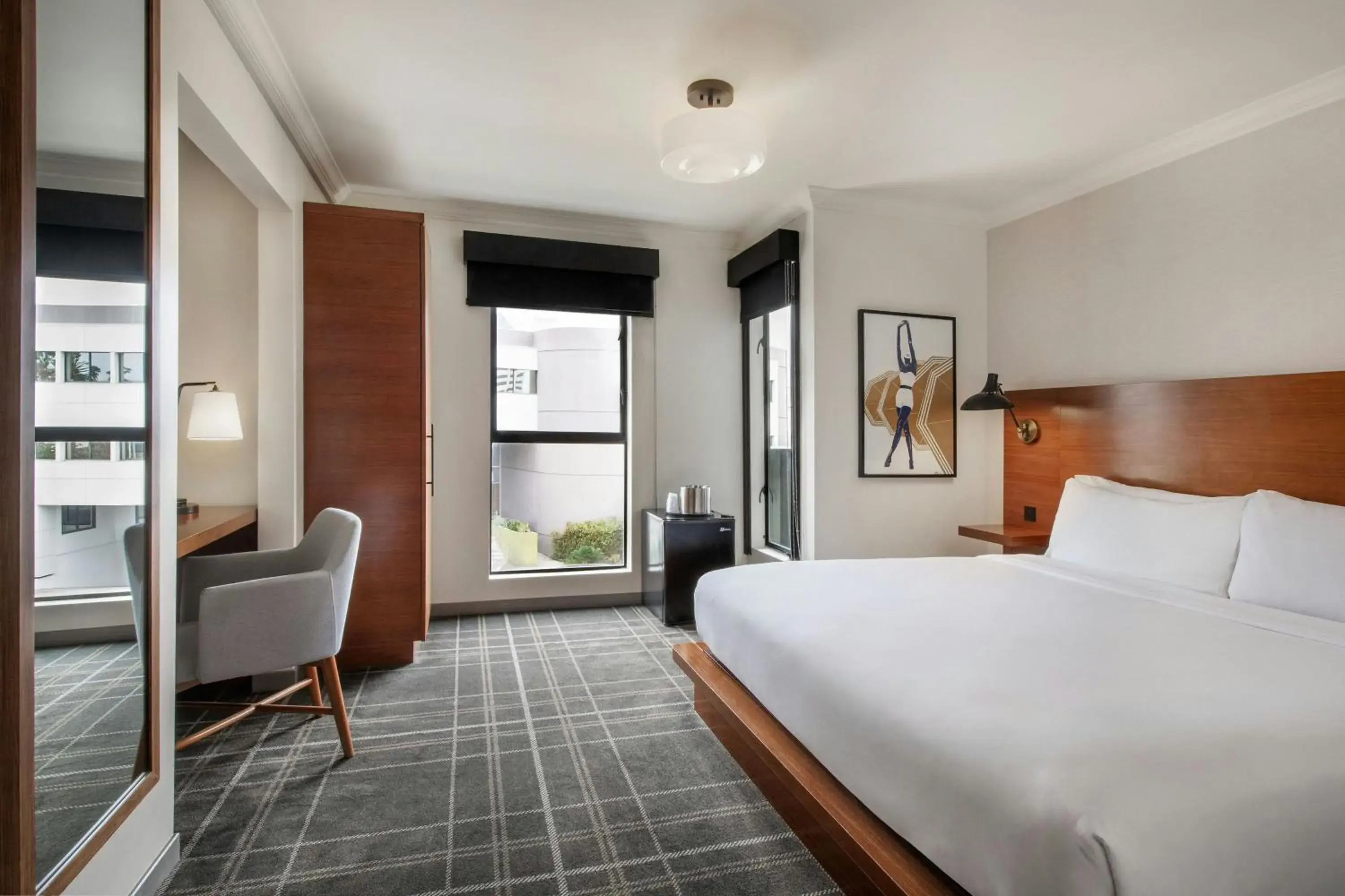 Photo of the whole room, Bed in FOUND Hotels, Santa Monica, Series by Marriott Photo of the whole room, Bed in FOUND Hotels, Santa Monica, Series by Marriott