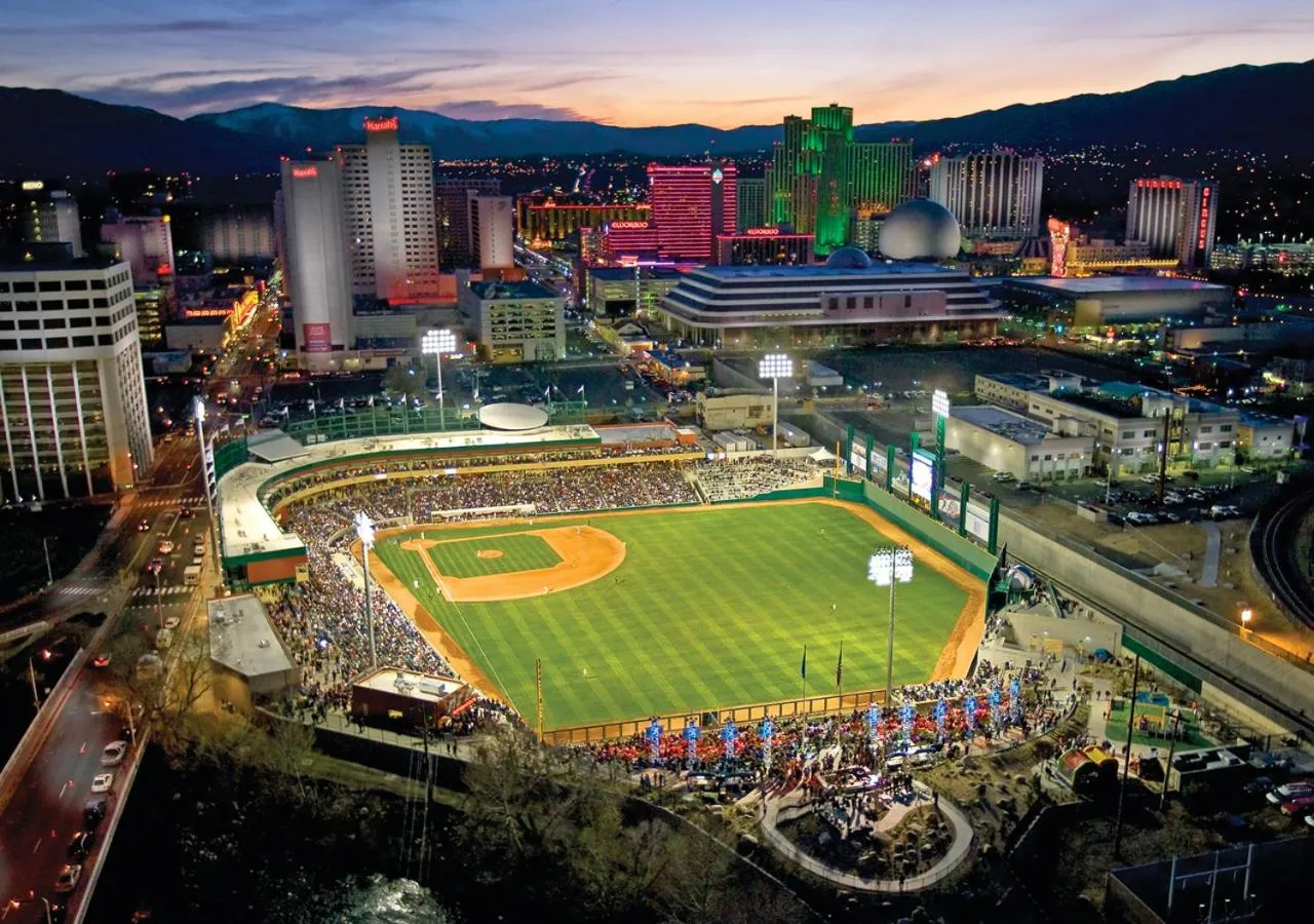 Entertainment in Silver Legacy Reno, A Caesars Destination