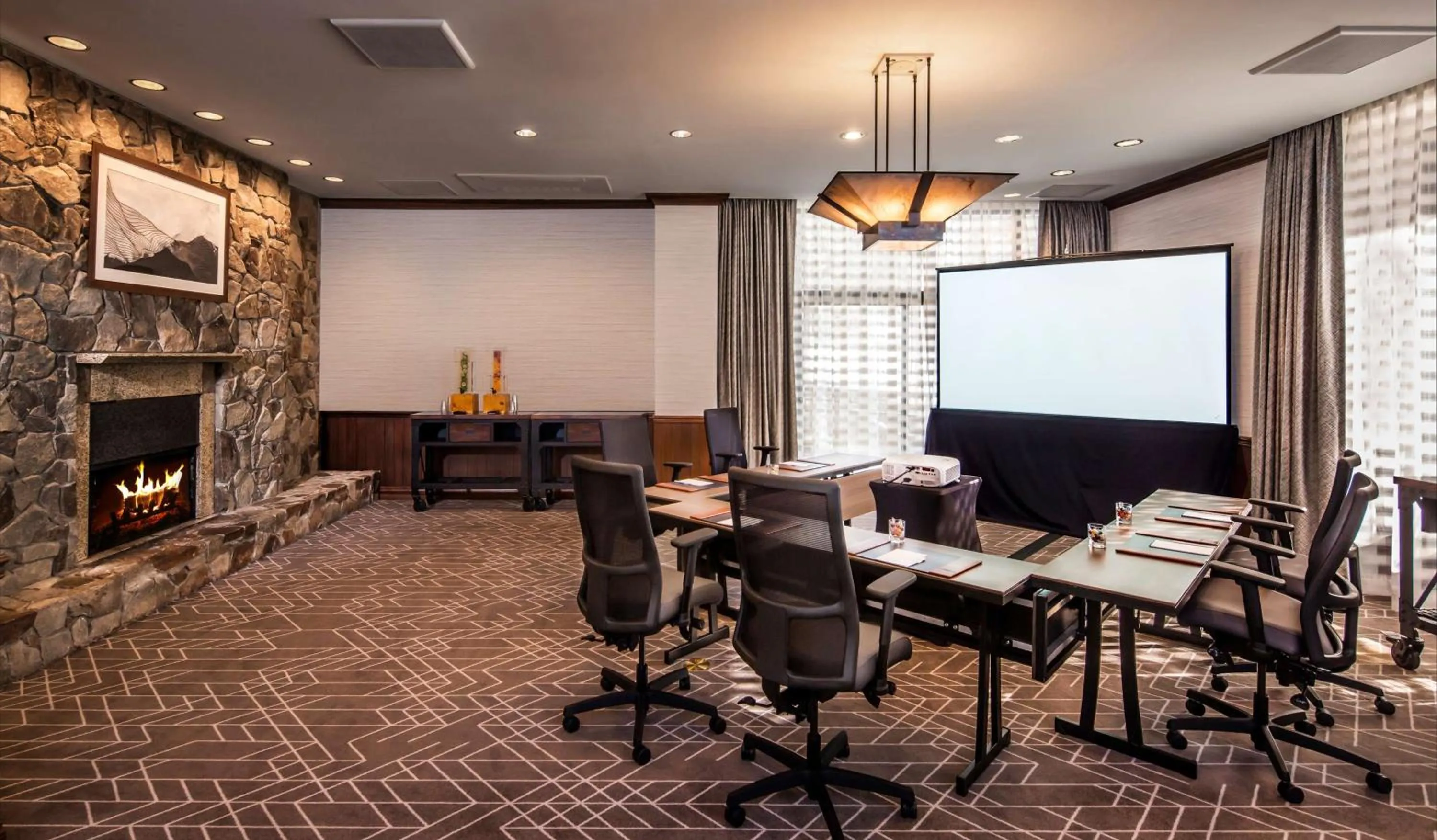 Meeting/conference room in Everline Resort and Spa, Lake Tahoe
