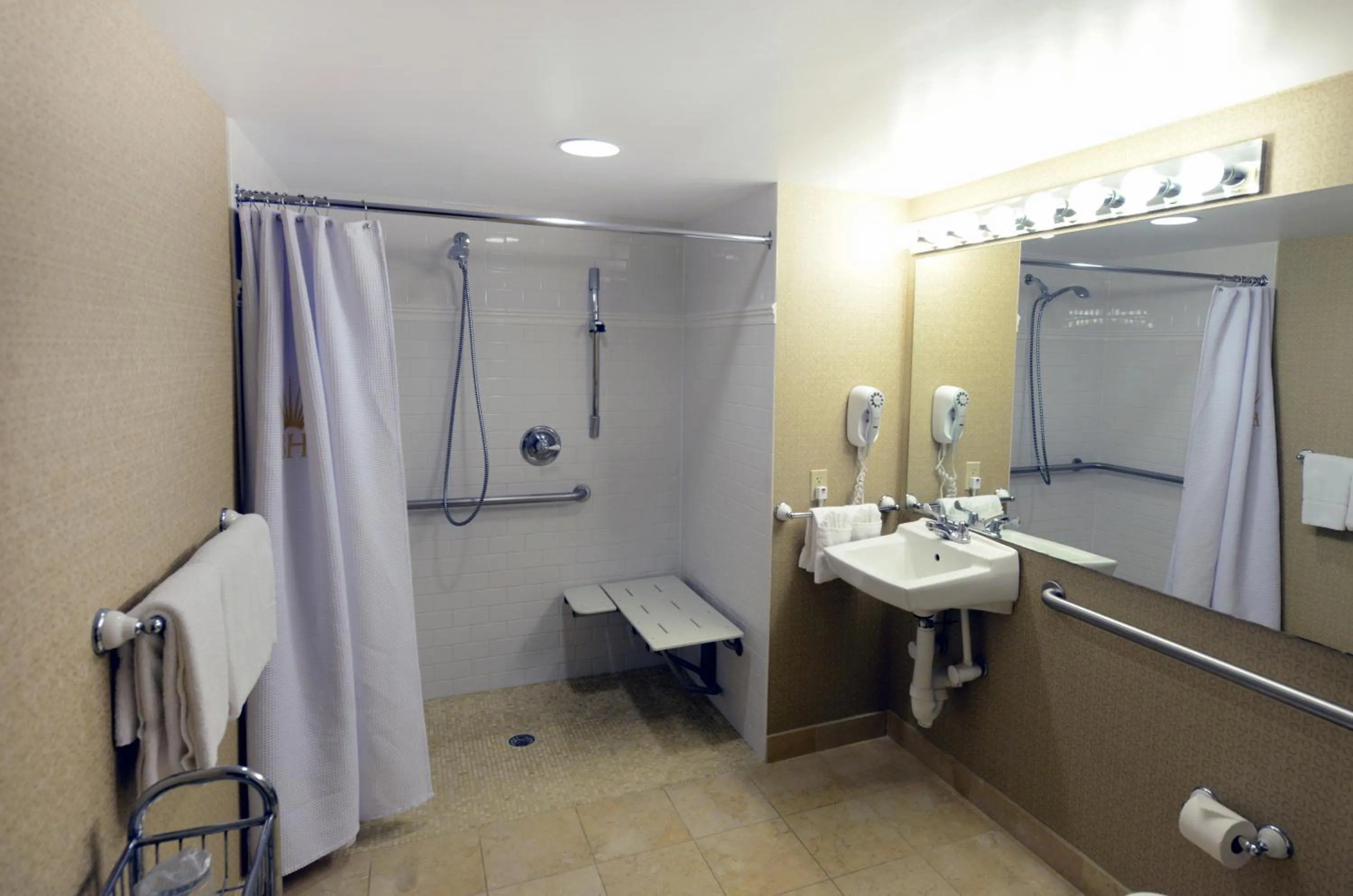 Bathroom in Beacon Hotel & Corporate Quarters