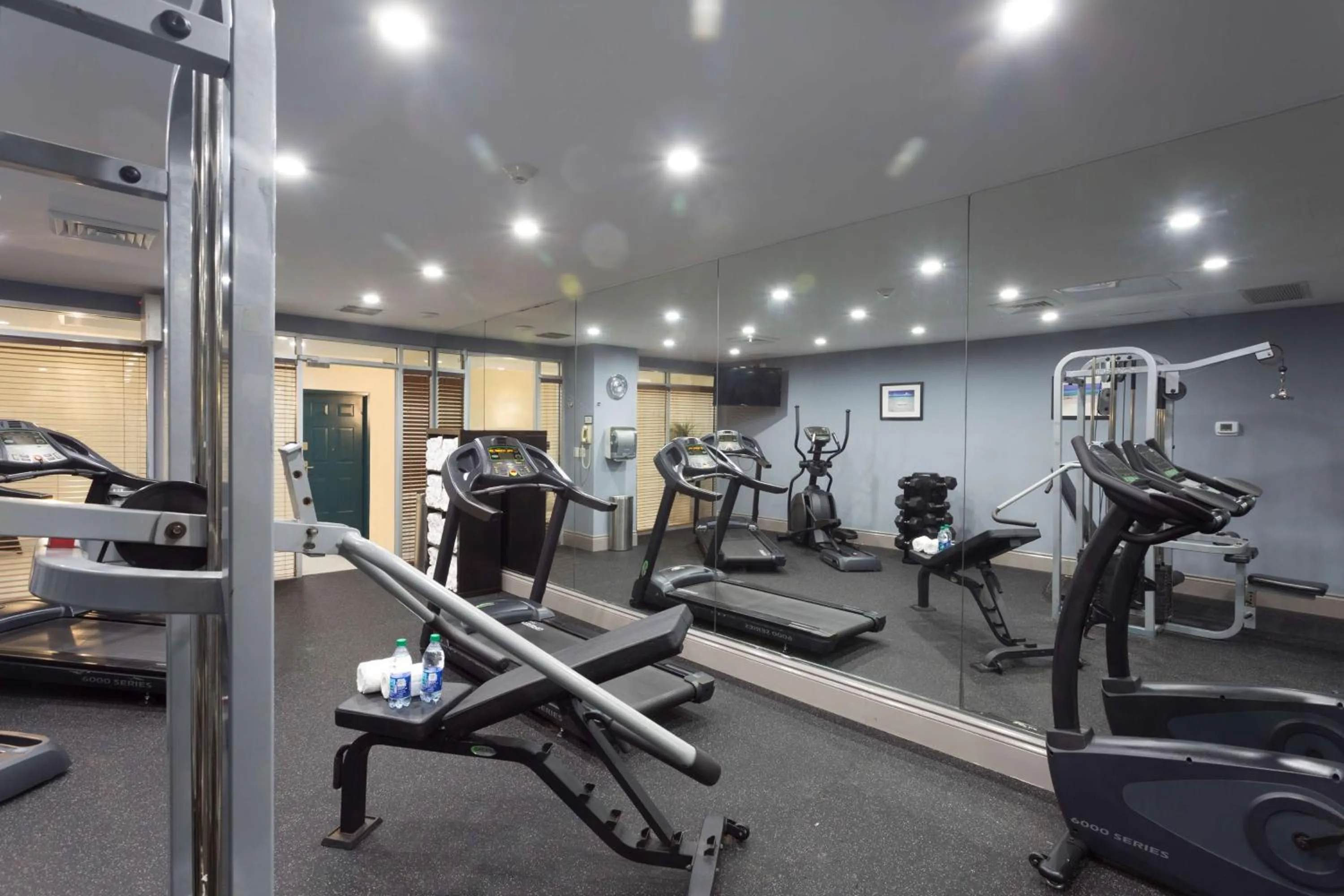 Fitness centre/facilities in Best Western Plus Atlantic Beach Resort
