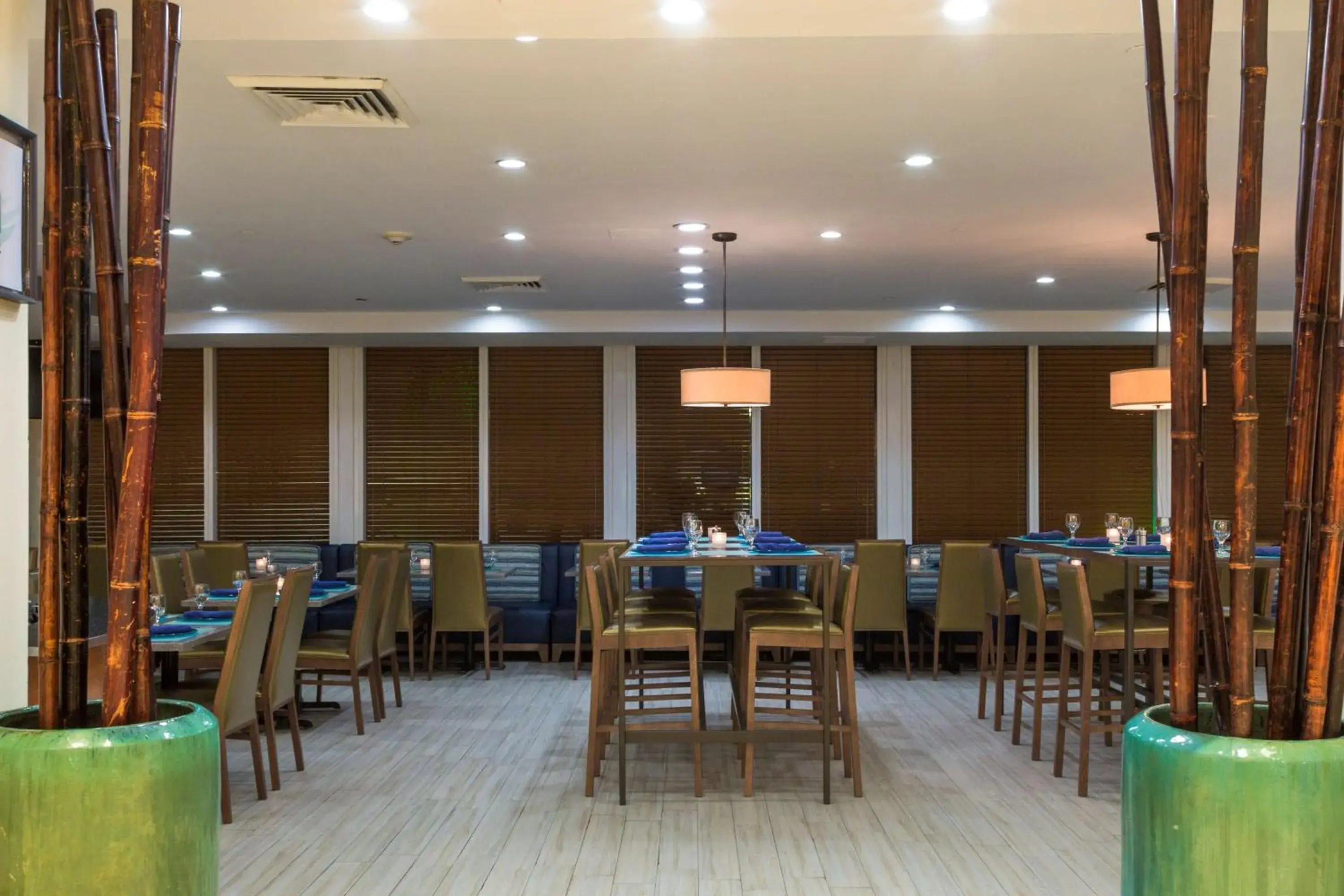 Restaurant/places to eat in Best Western Plus Atlantic Beach Resort Restaurant/places to eat in Best Western Plus Atlantic Beach Resort