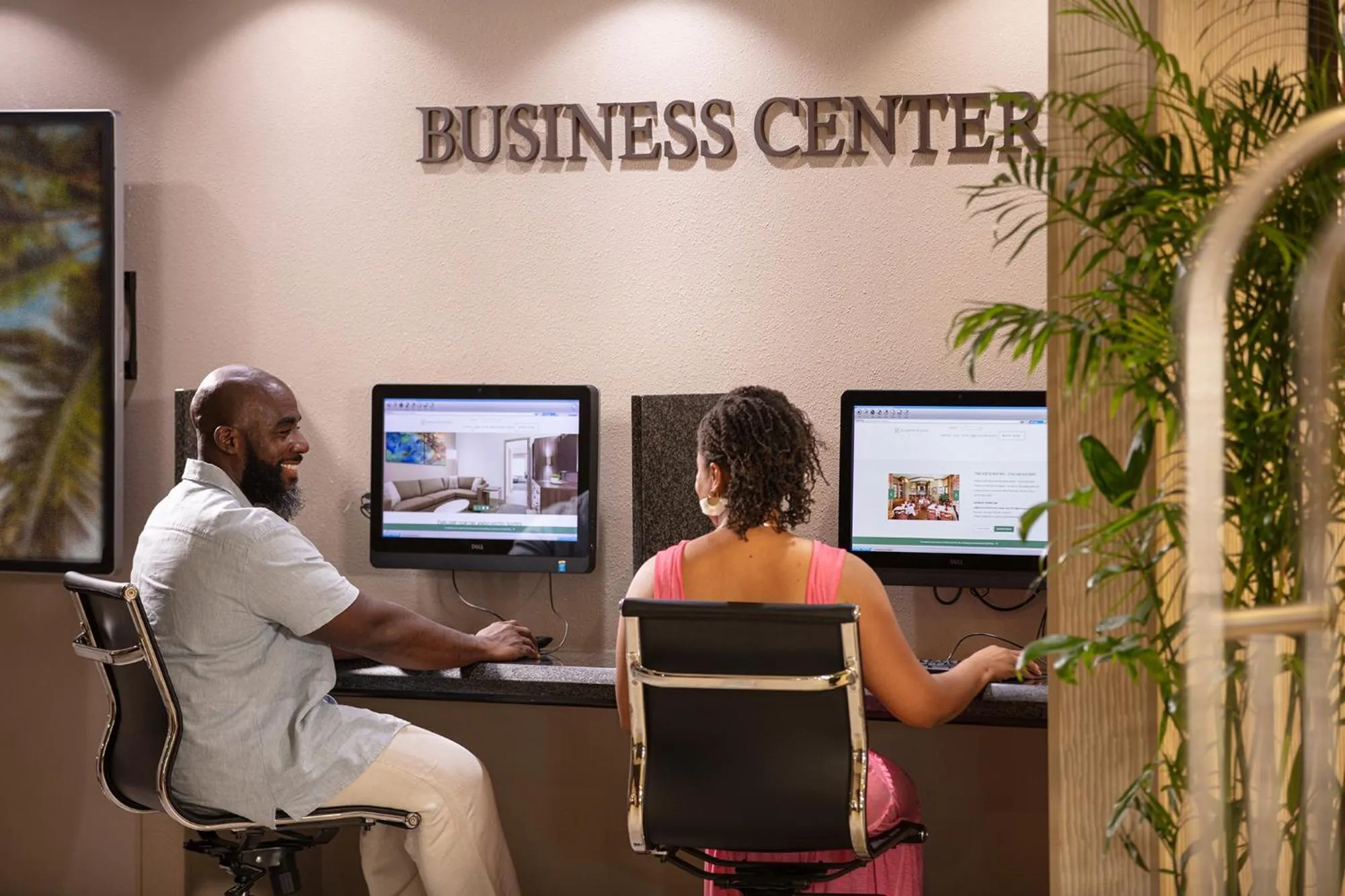 Business facilities in Buena Vista Suites Orlando