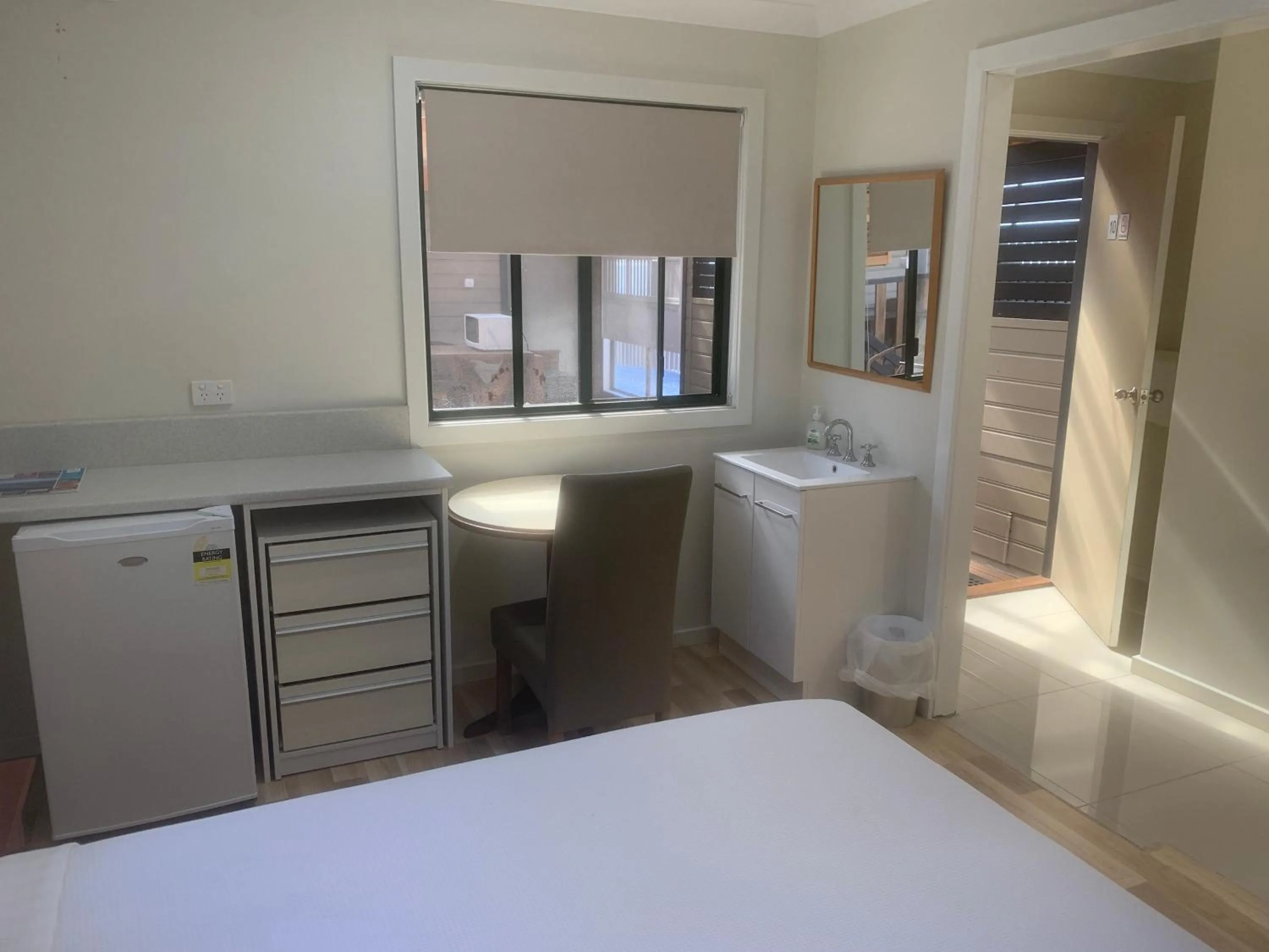 Bed in T's Resort & Motel