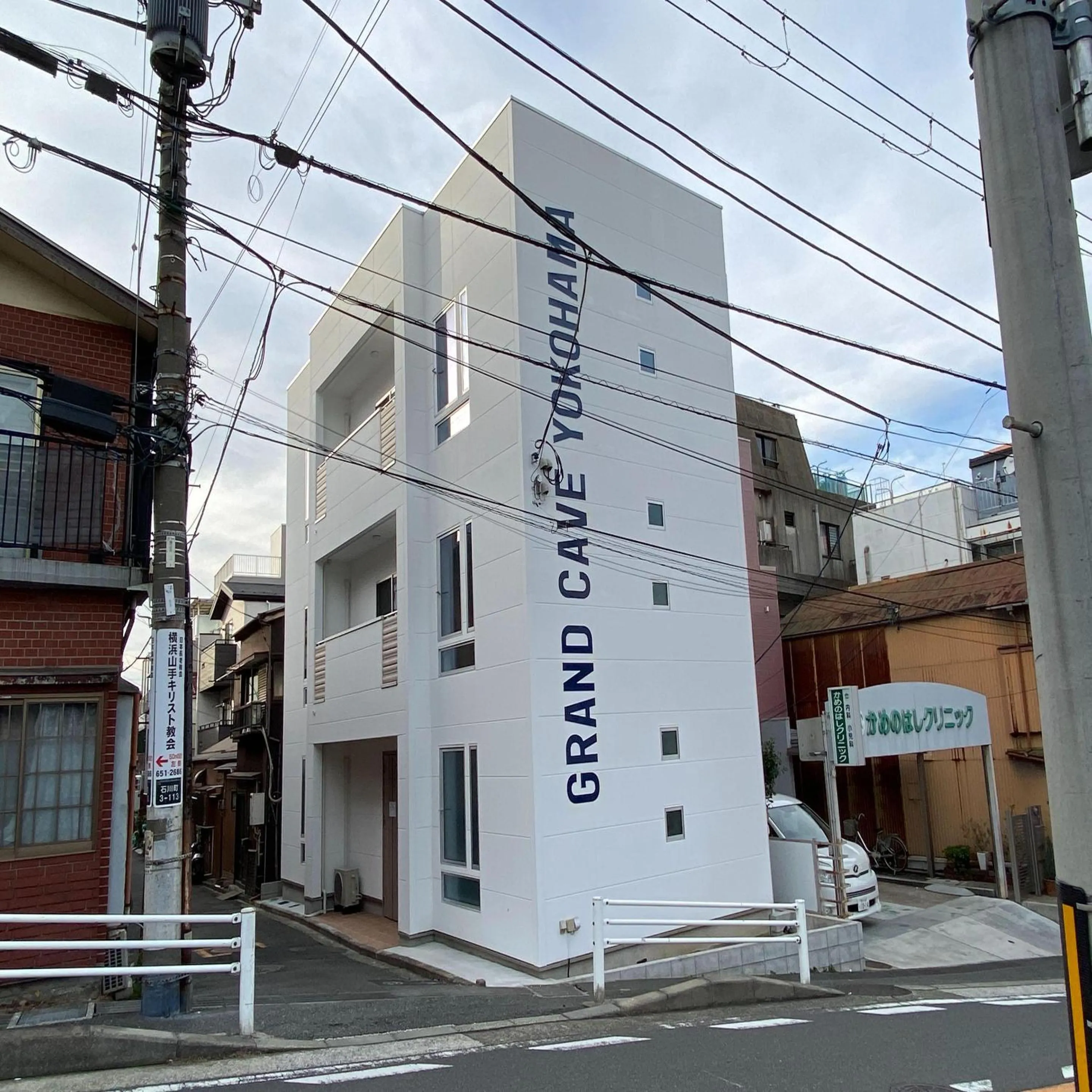 Property building in GRAND CAVE YOKOHAMA