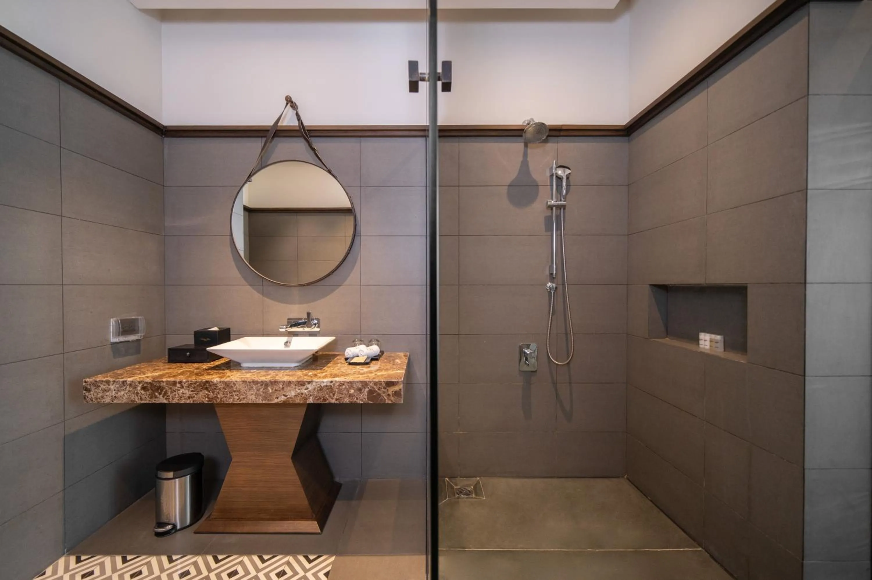 Bathroom in Senna Hue Hotel