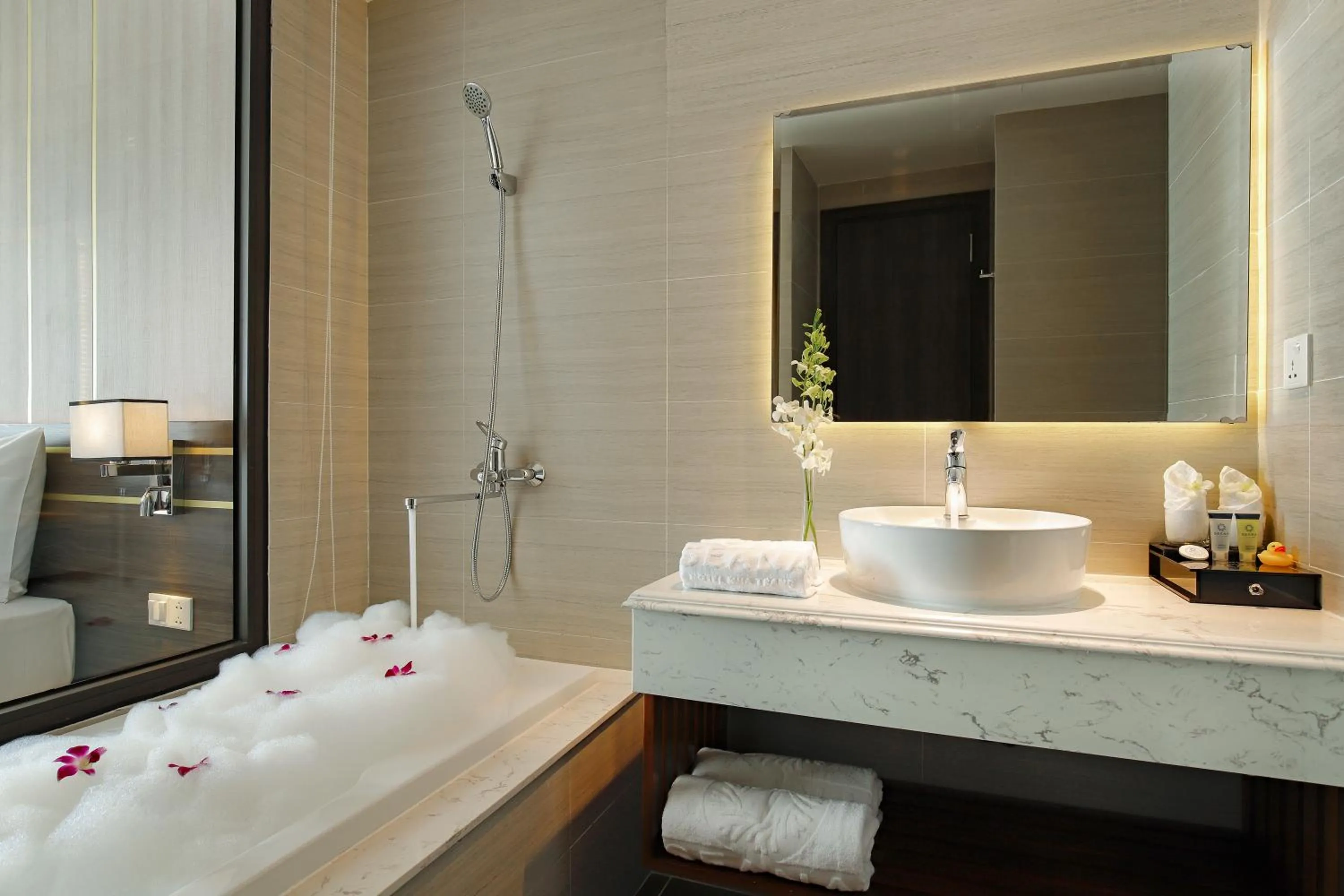 Bathroom in Seana Hotel