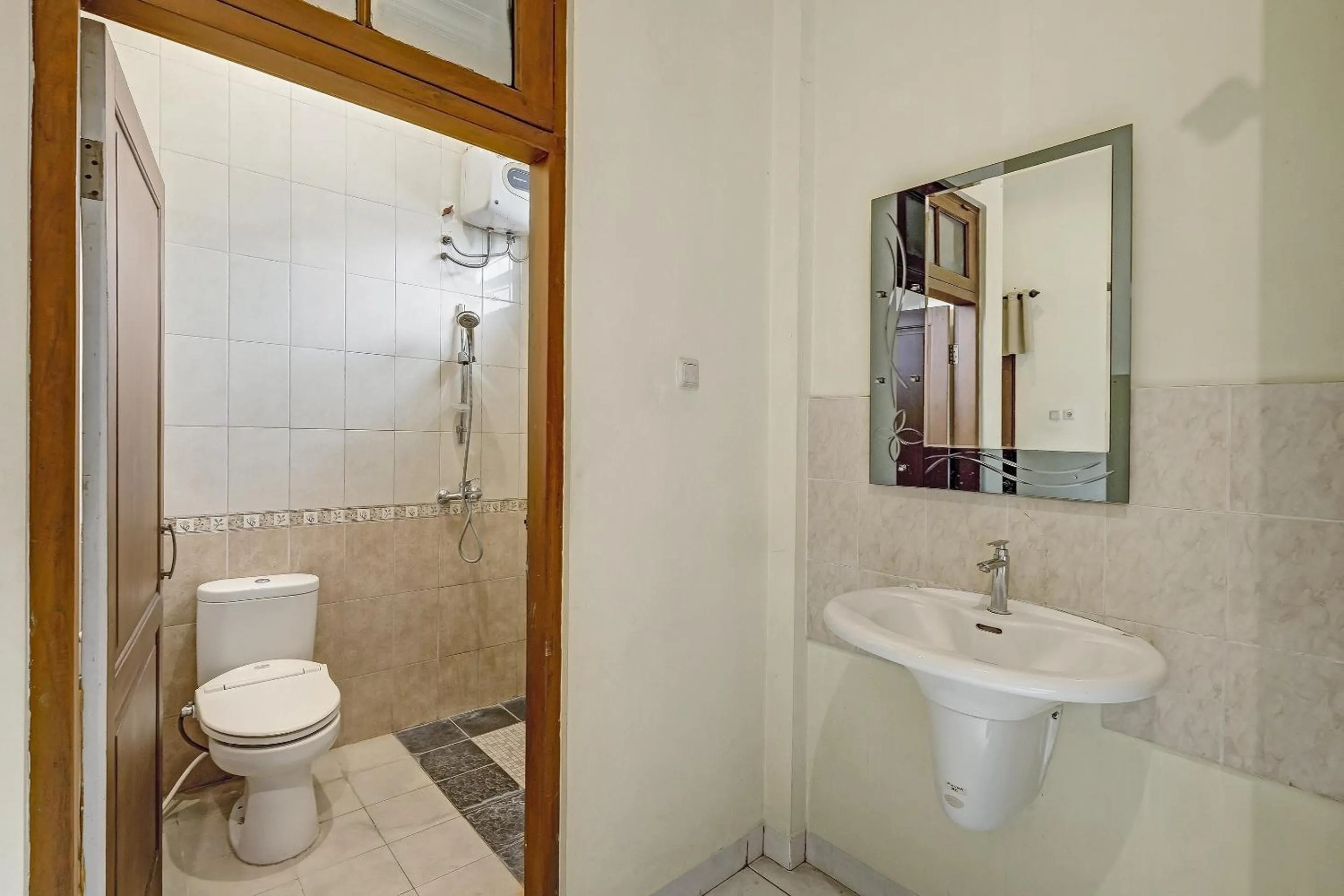 Bathroom in OYO 90910 Pondok Tamsis