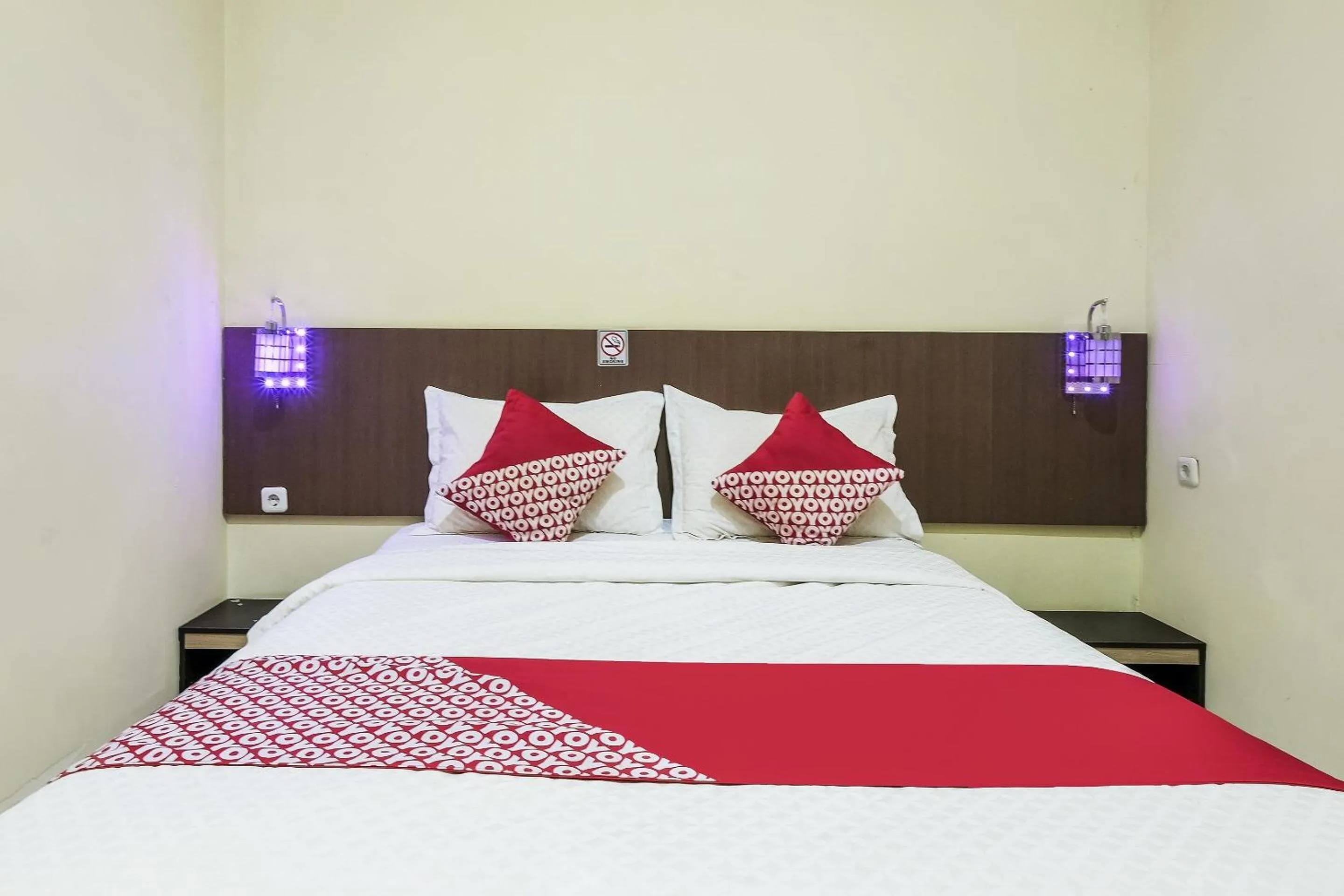 Bedroom, Bed in OYO 90910 Pondok Tamsis