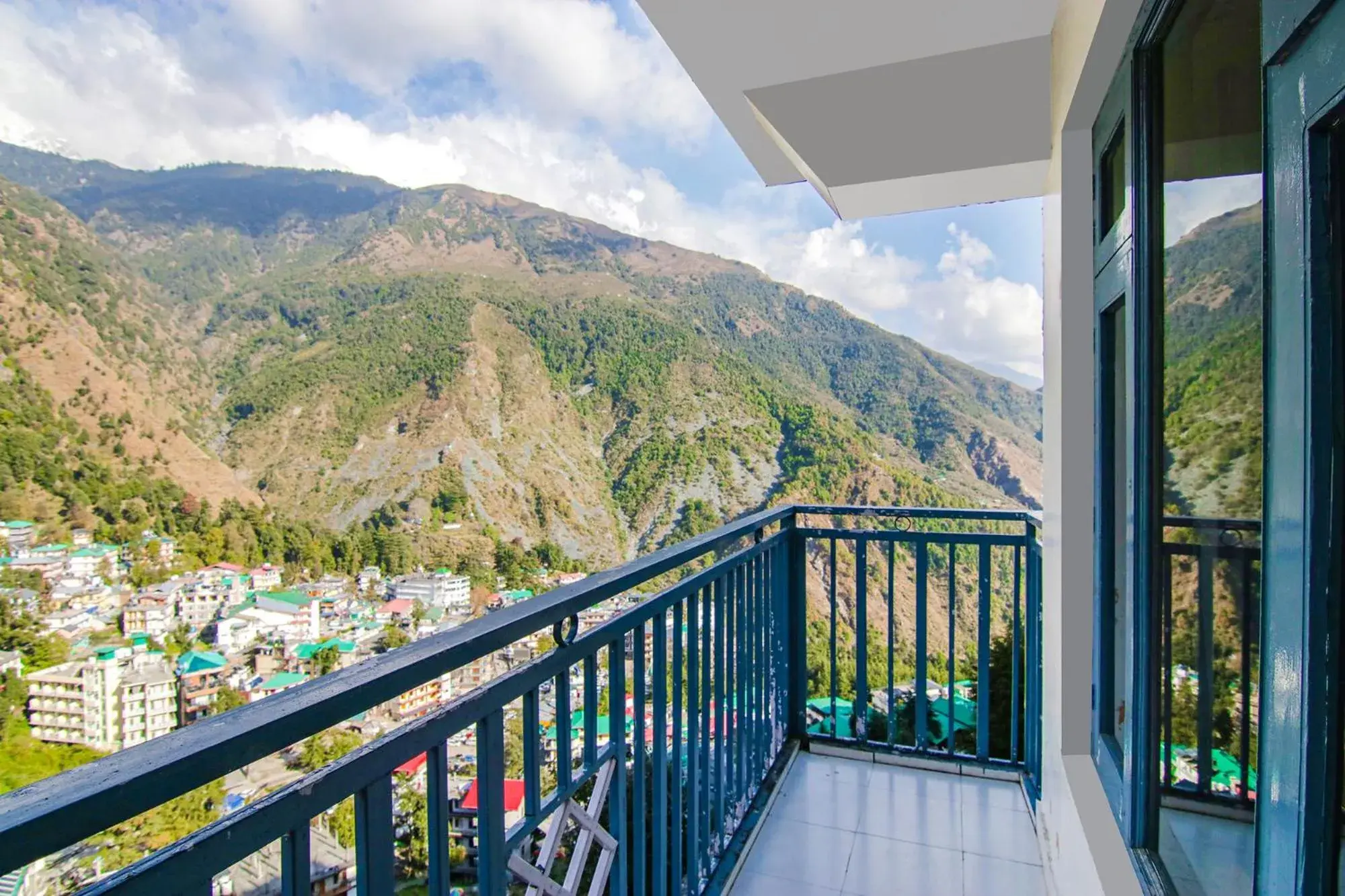 Greenwoods Inn Mcleodganj #Parking #lift #All Balcony Rooms #Rooftop Terrace #Prime Location # Close to the Triund Trek Point 400 Mtr Head Greenwoods Inn Mcleodganj #Parking #lift #All Balcony Rooms #Rooftop Terrace #Prime Location # Close to the Triund Trek Point 400 Mtr Head