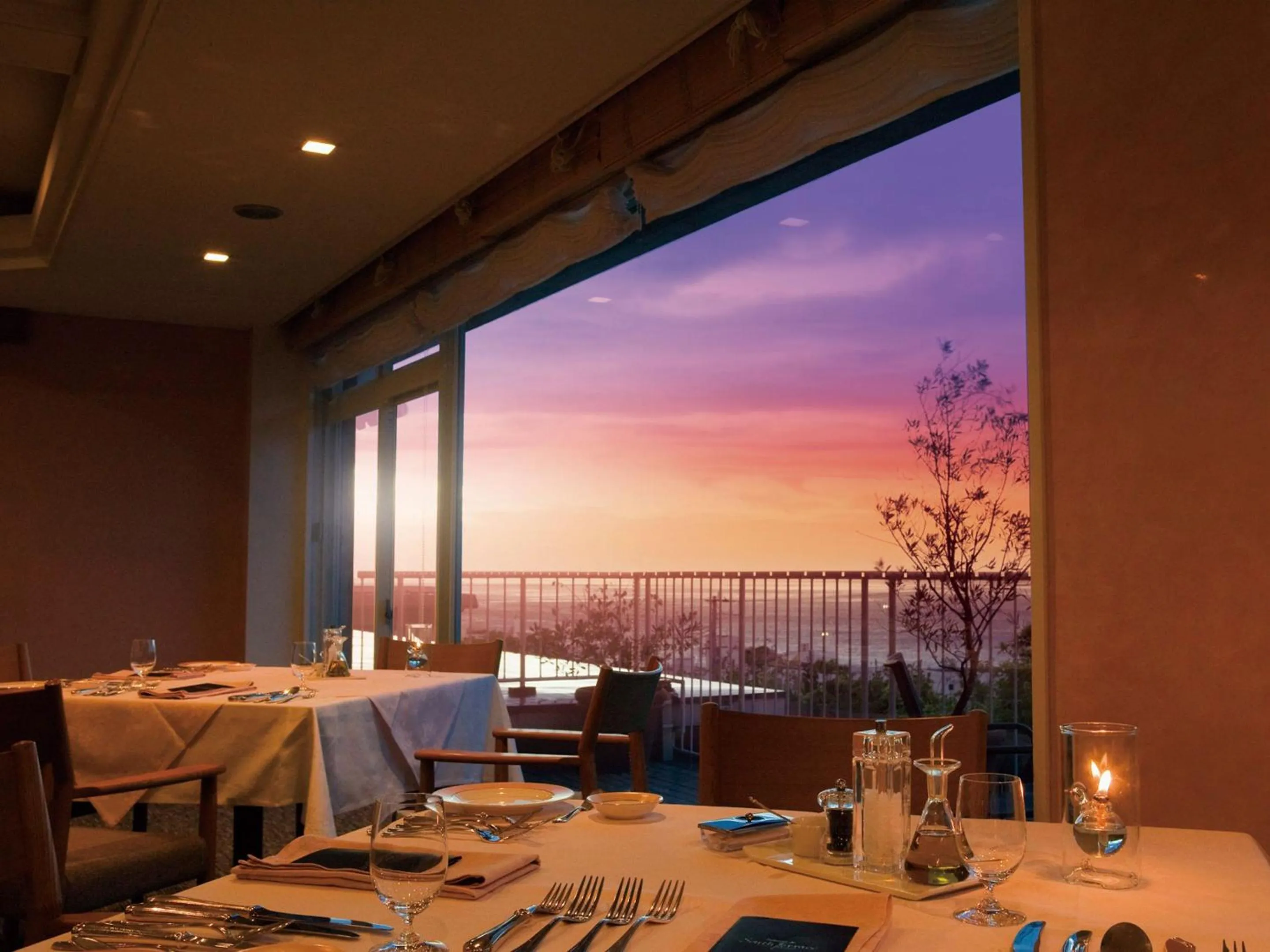 Restaurant/places to eat in Auberge de South Terrace