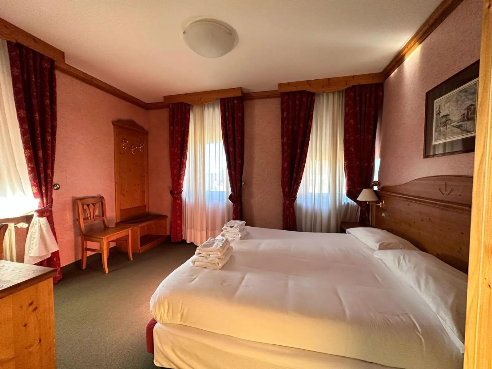 Bed in Hotel Alpi - Foza