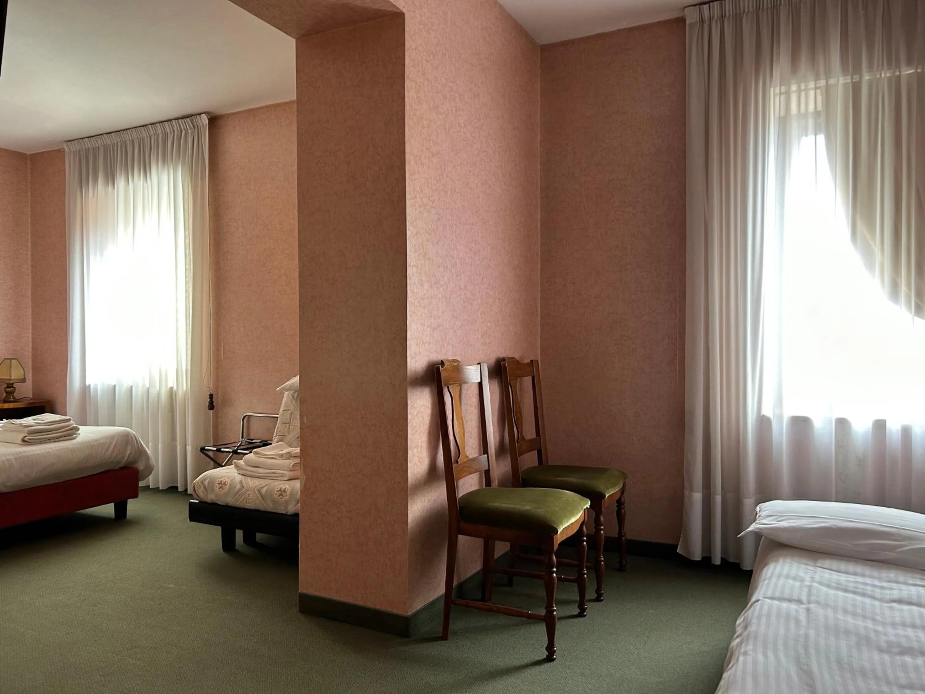 Bedroom, Bed in Hotel Alpi - Foza