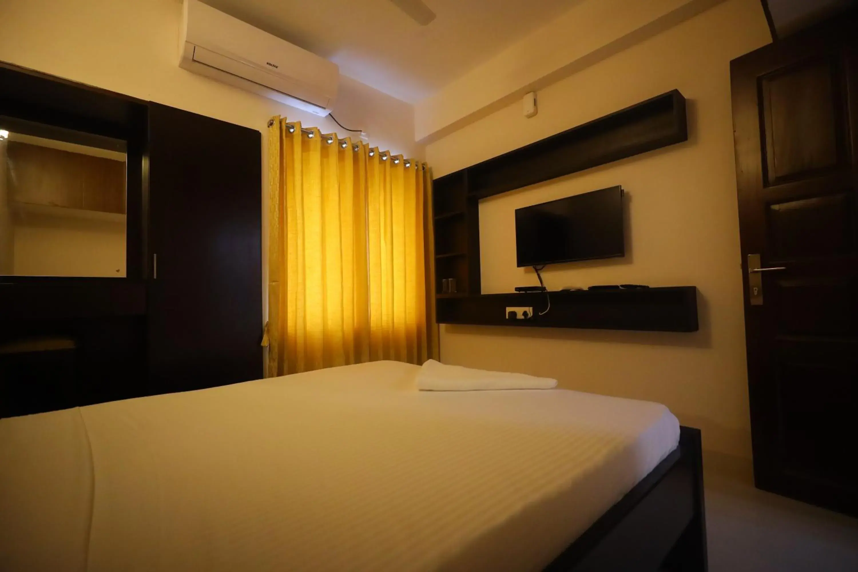 Bed in Kfour Apartment & Hotels Private Limited Bed in Kfour Apartment & Hotels Private Limited