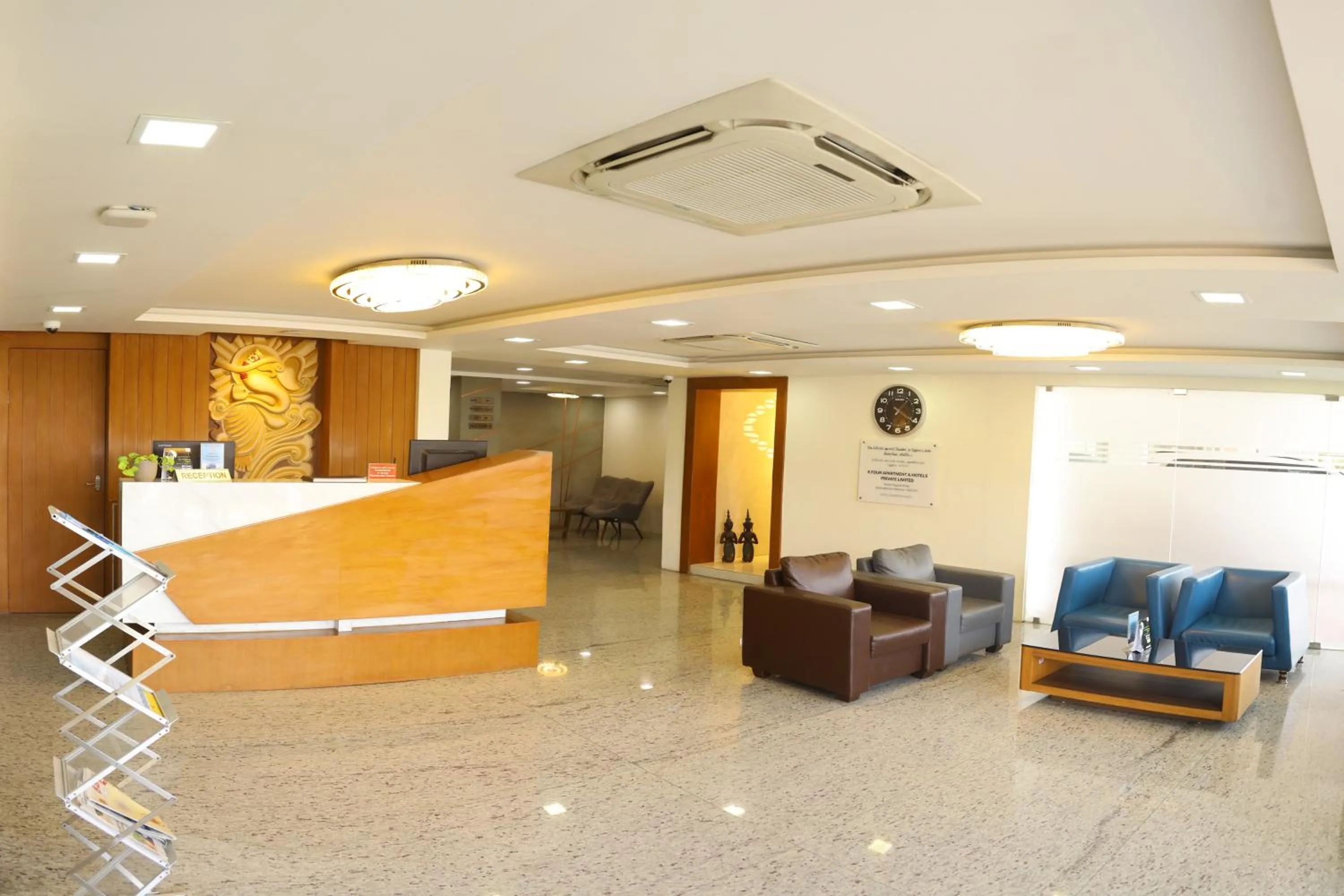 Lobby or reception in Kfour Apartment & Hotels Private Limited