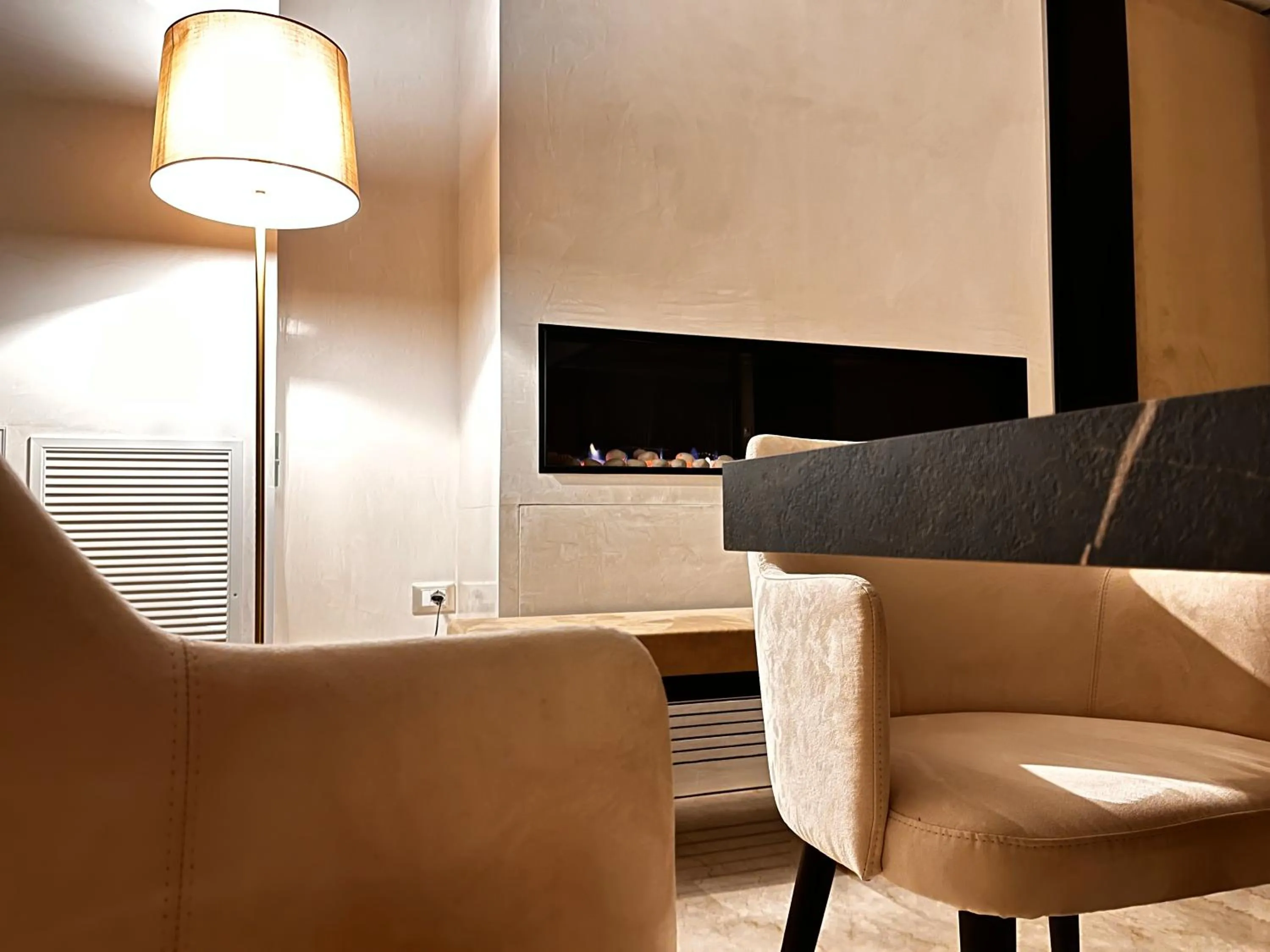 flat iron in Magic Hotel