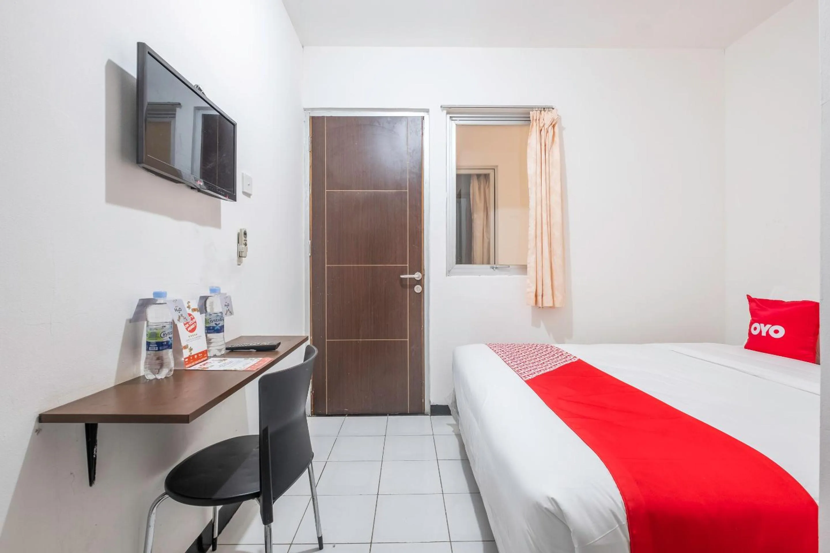 Bedroom in Super OYO 1568 Stasiun Ka Cirebon Guest House