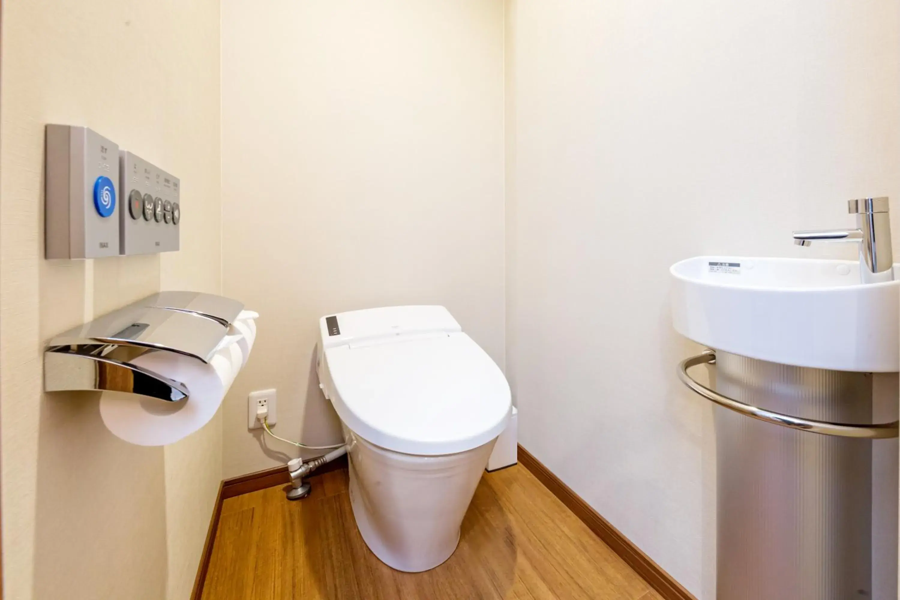 Toilet, Bathroom in Hotel Meldia Shijo Kawaramachi